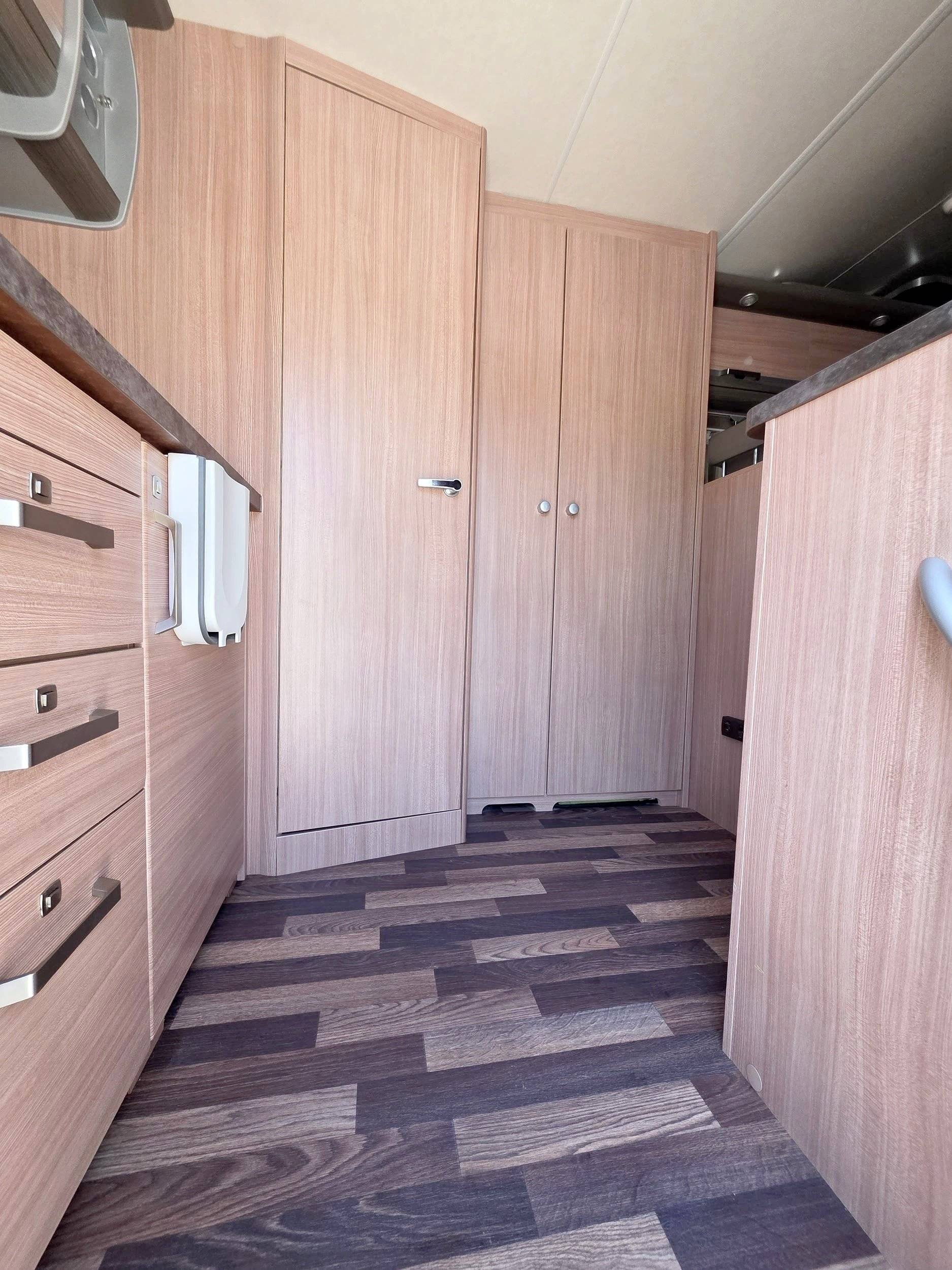 Knaus 600 Dkg