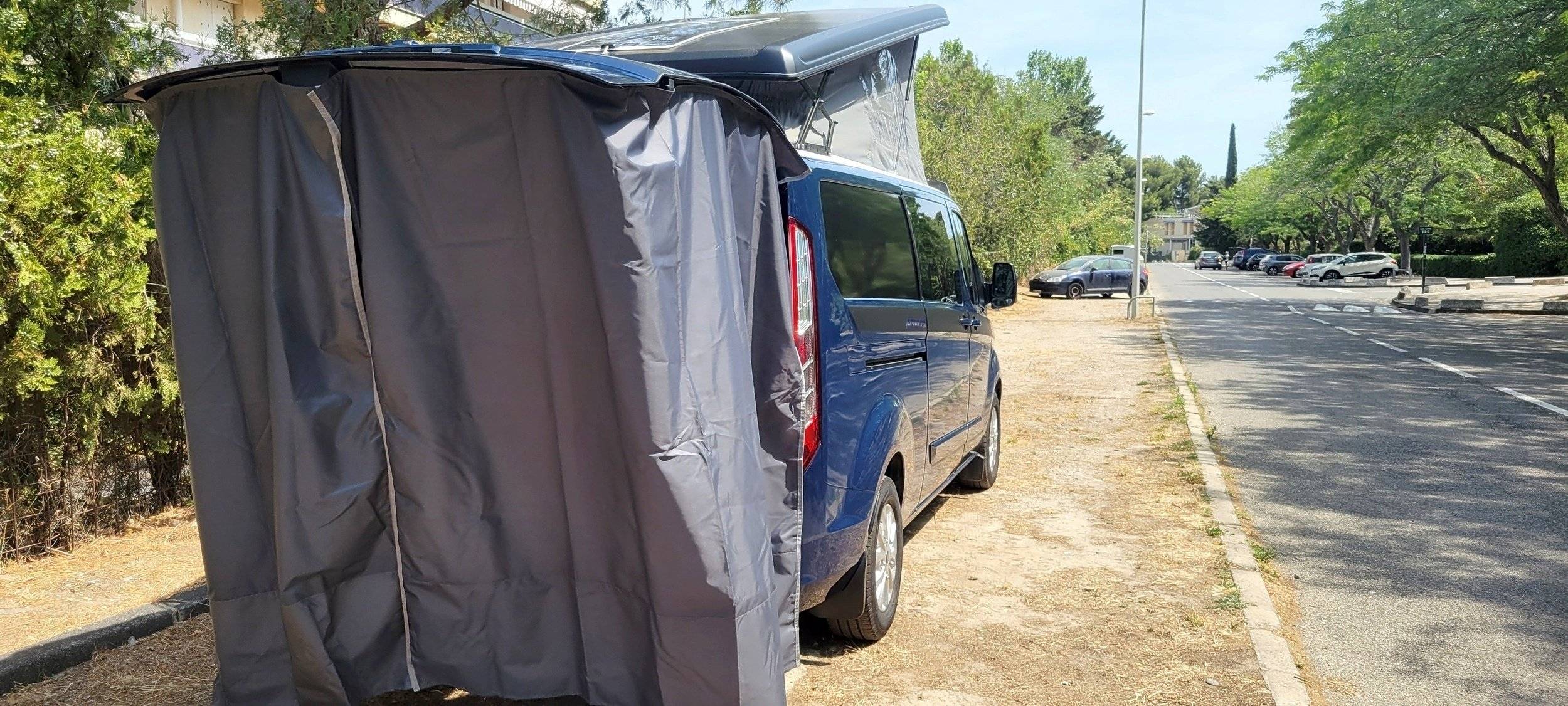 T&amp;T VANS Rhino aventourer