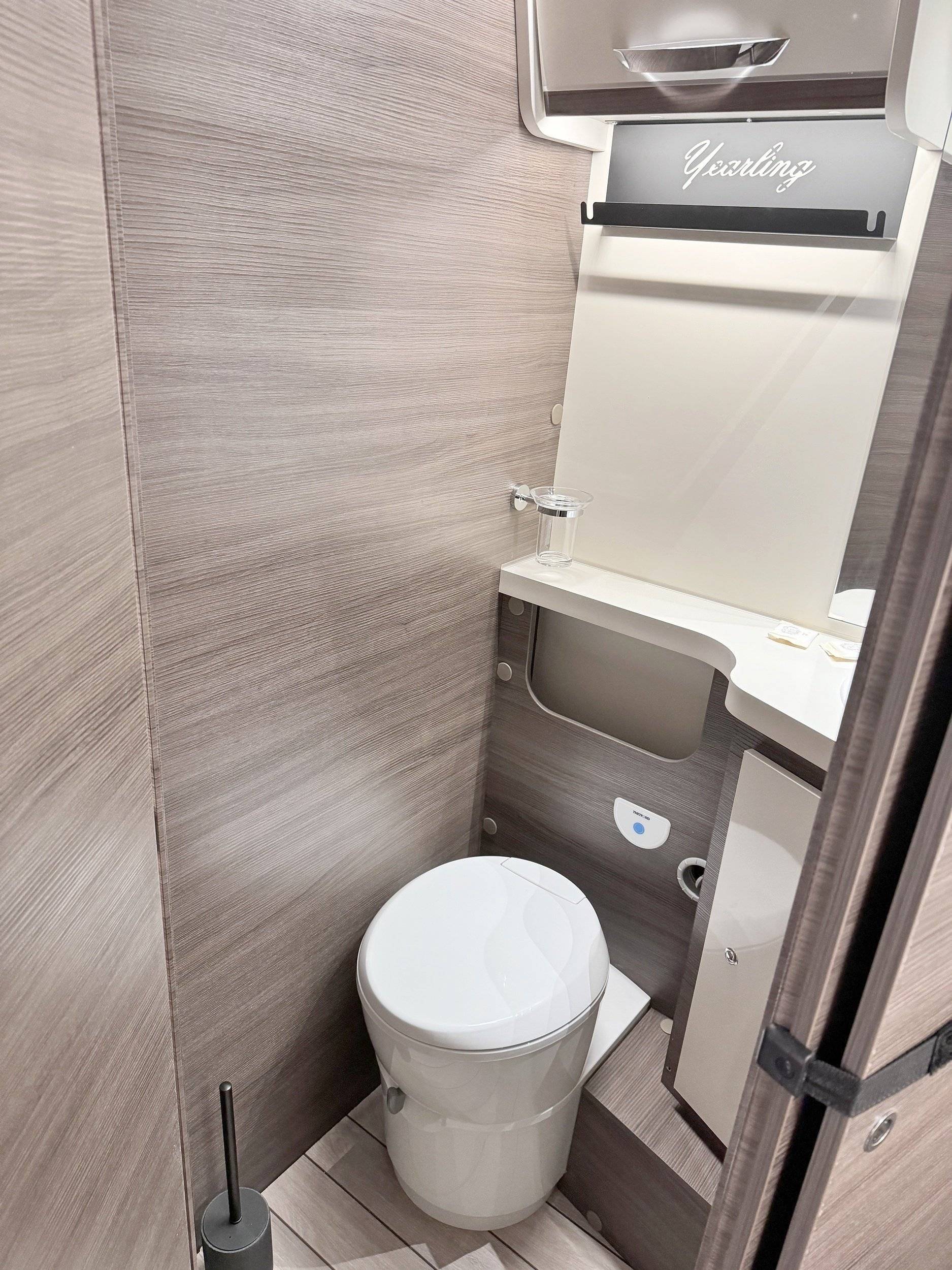 Mclouis Yearling 89G