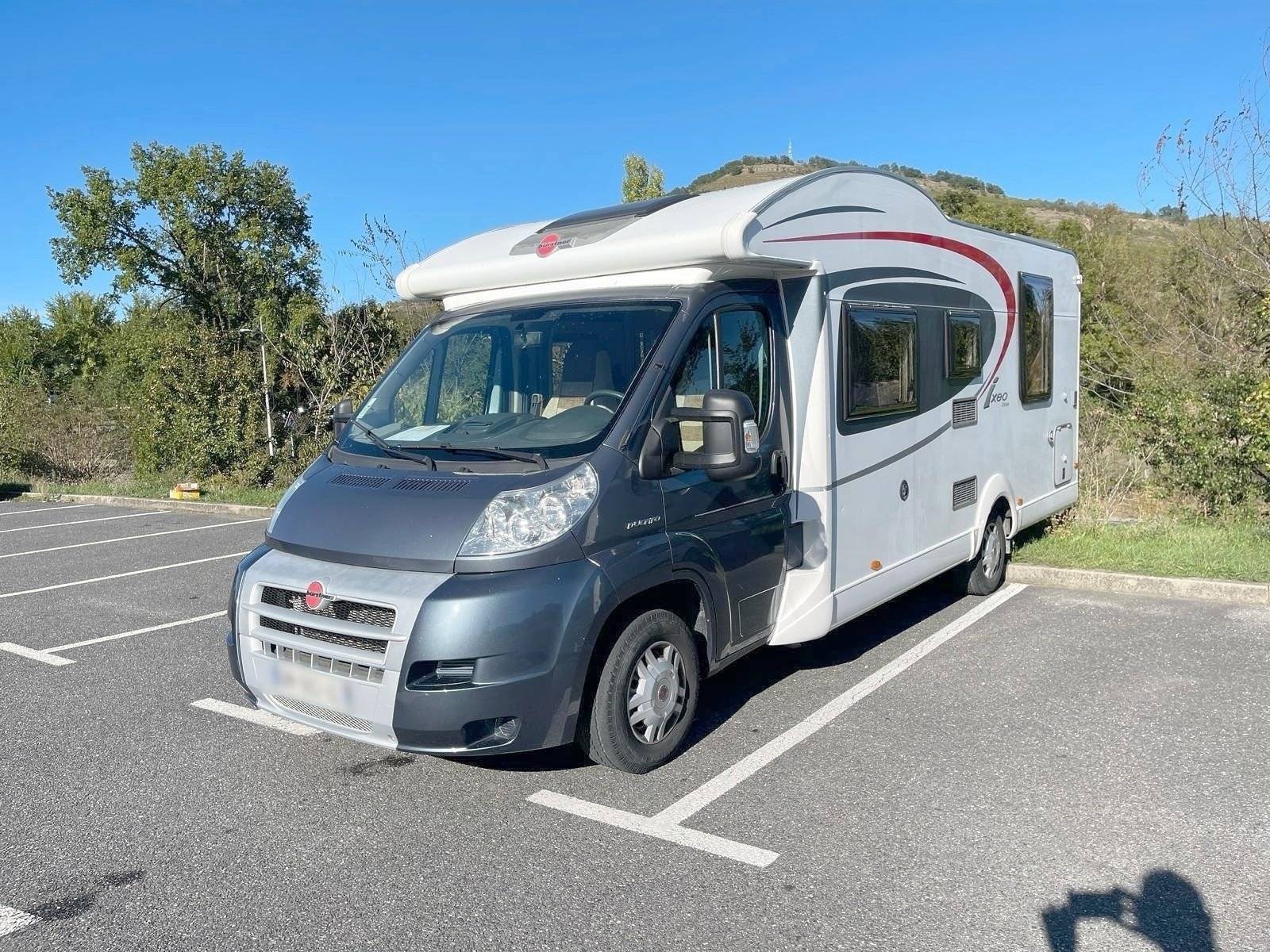 Bürstner Bürstner Ixeo Plus IT 724