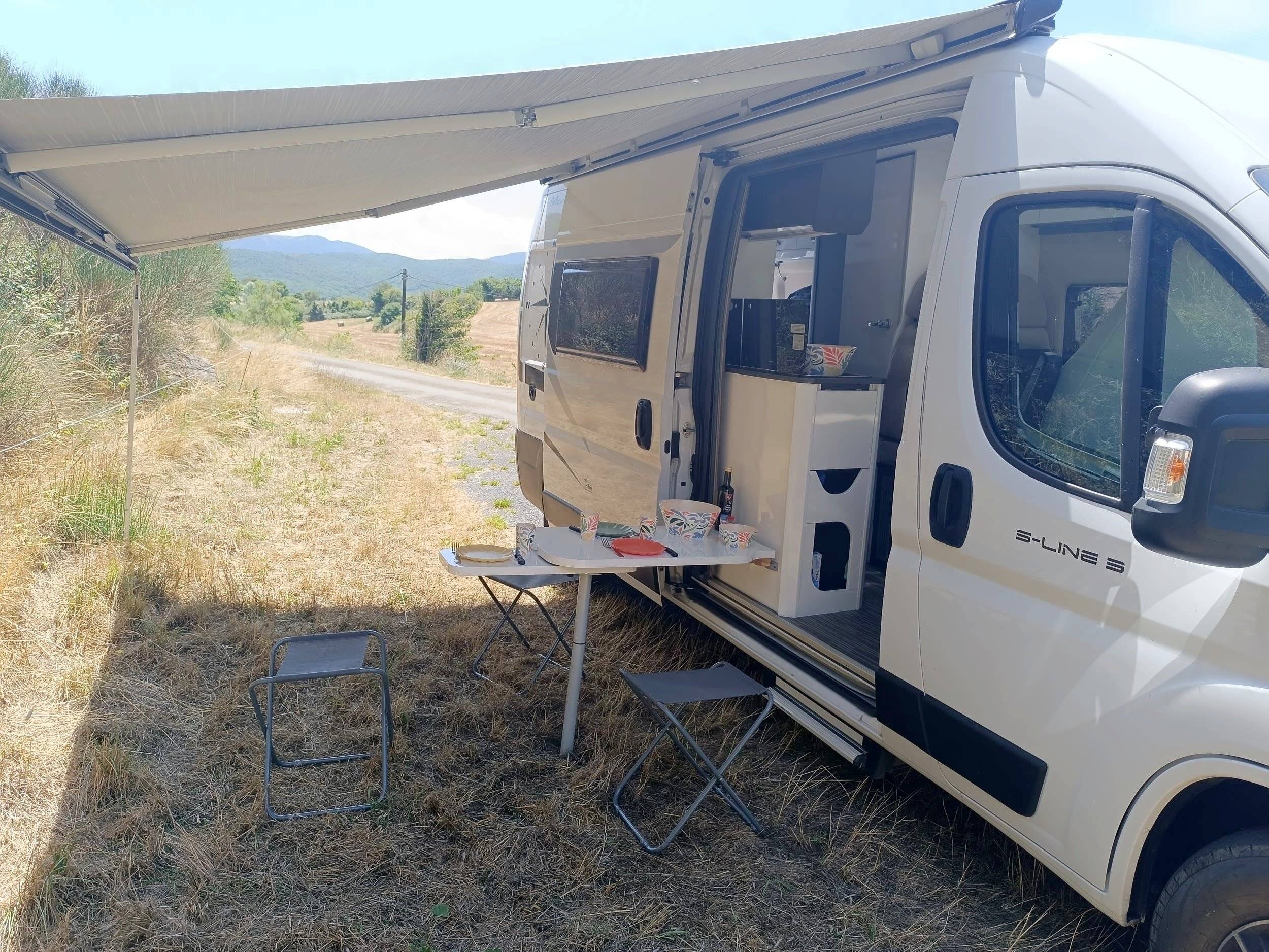 Voorkant 3/4 Fiat Fiat ducato - Yescapa