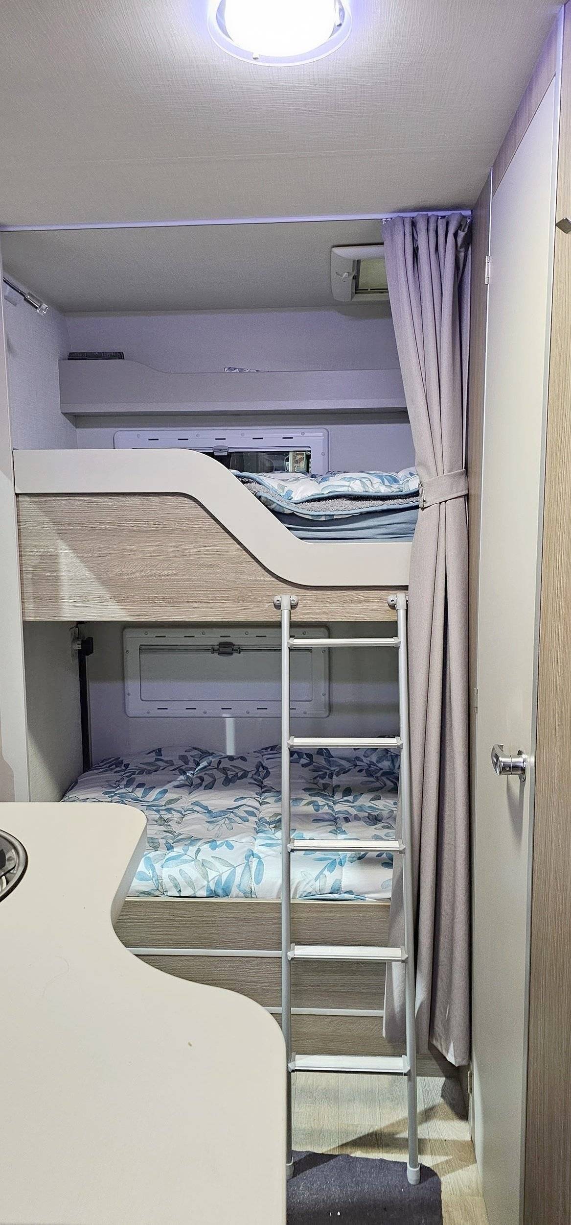 Plazas en cama Fiat 2,3 multijet 130cv - Yescapa