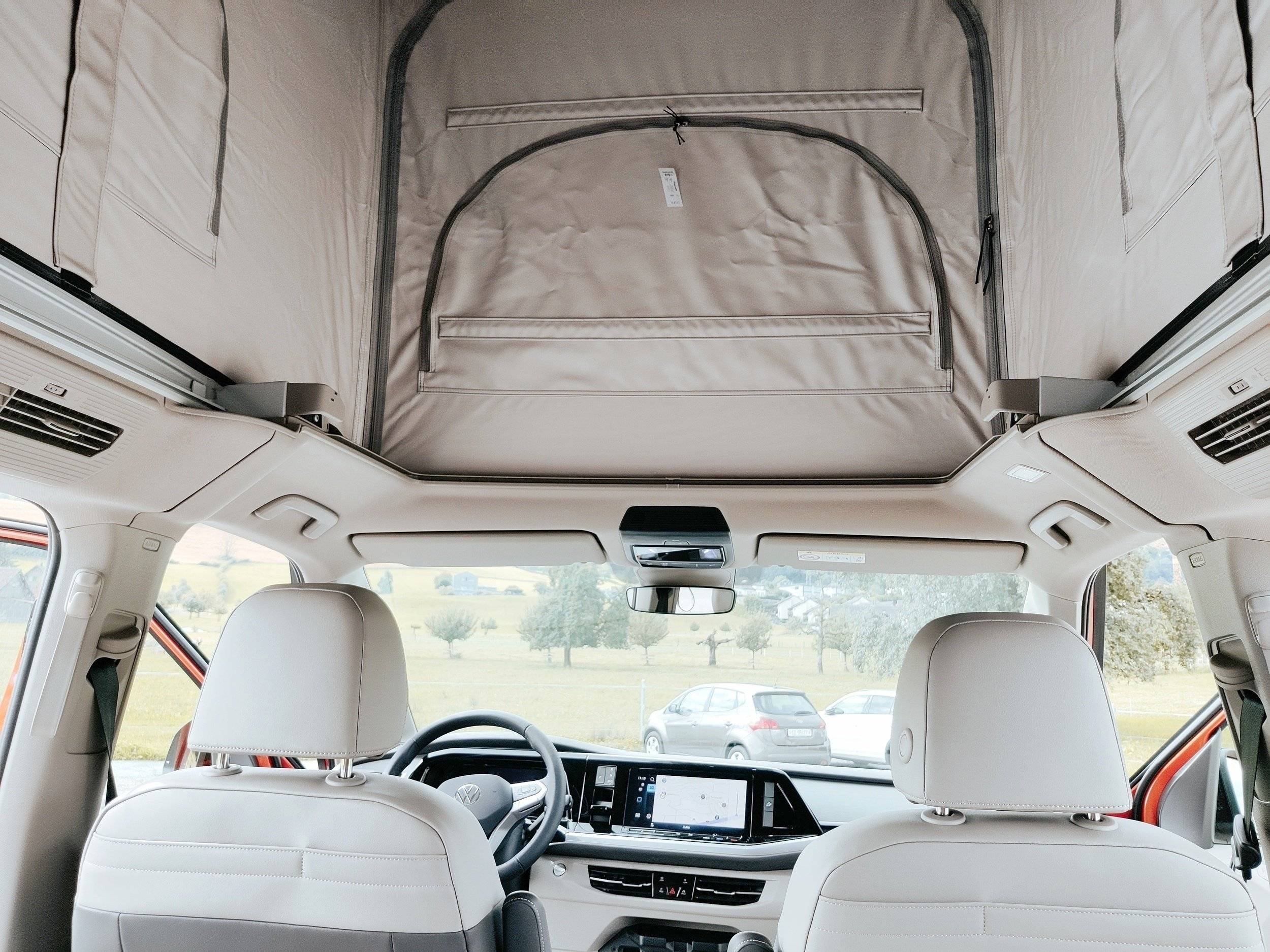 Volkswagen T7 New California Ocean PHEV 4M