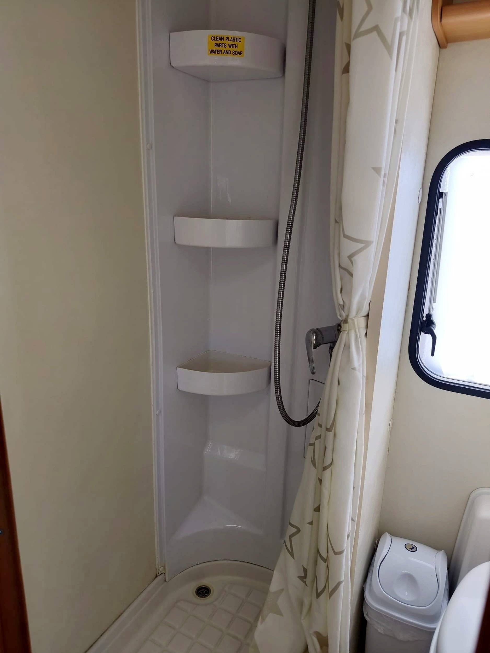 Sharky Ducato 2,2 l Multijet 100 ch.