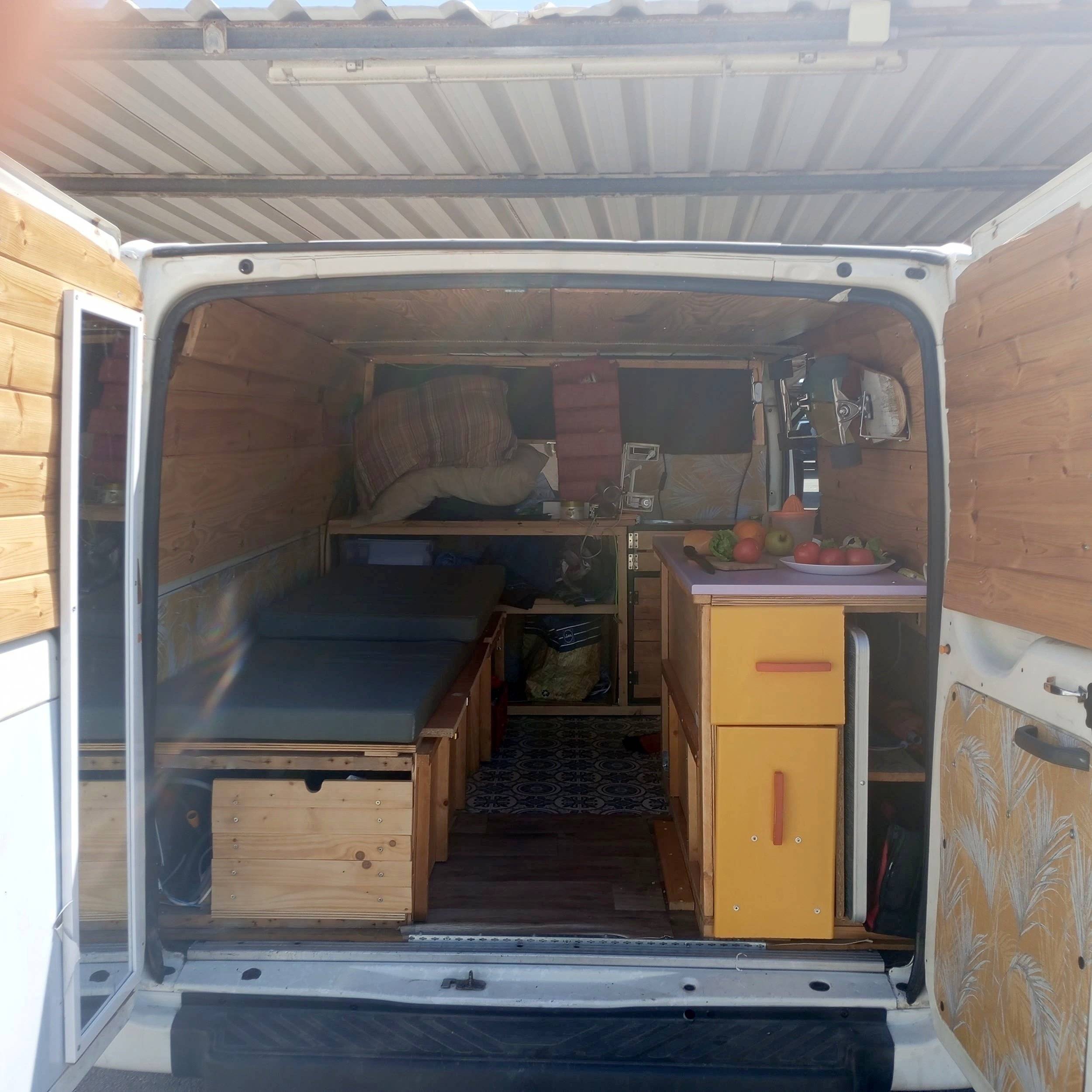 Ford Transit 2,5 l TDCi 140 ch.