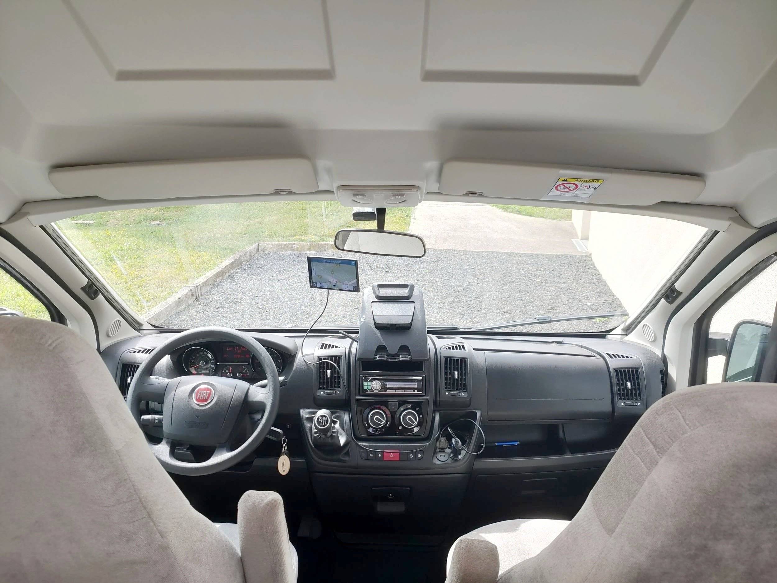 Font Vendôme Séjour Terra Van