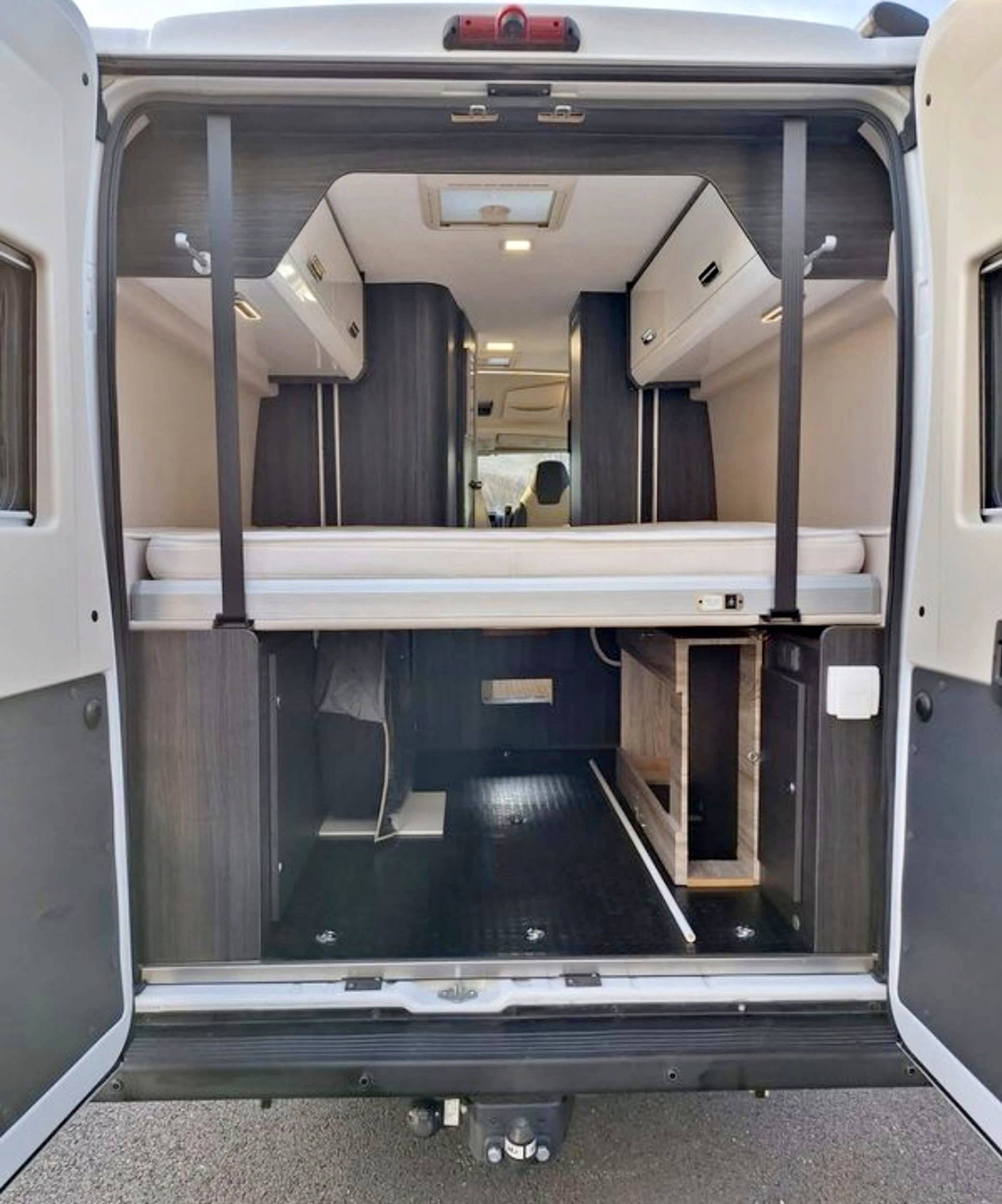 Plazas en cama Fiat Ducato 2,3 l Multijet 130 ch. - Yescapa