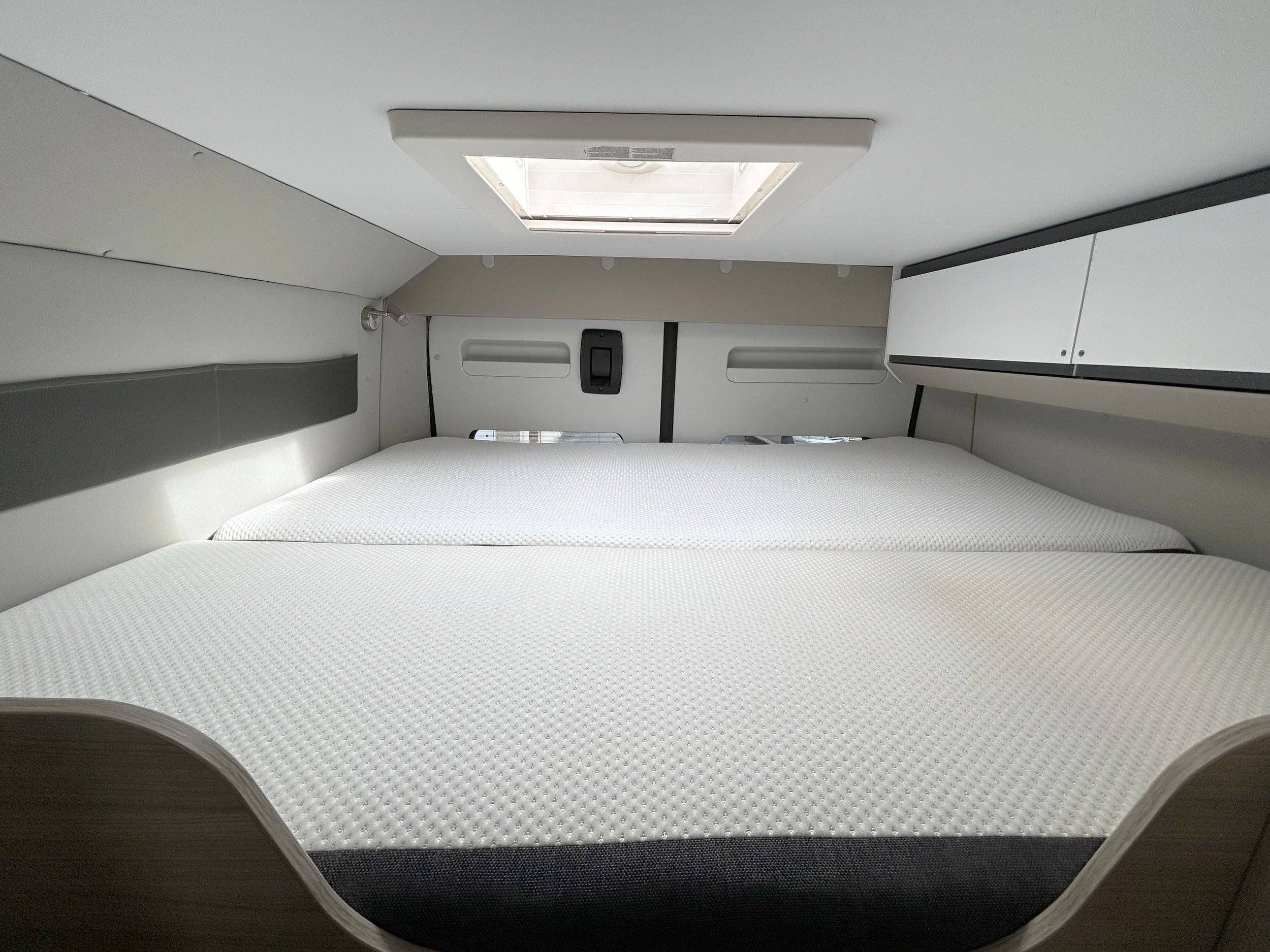 Adria twin plus 600 spt family