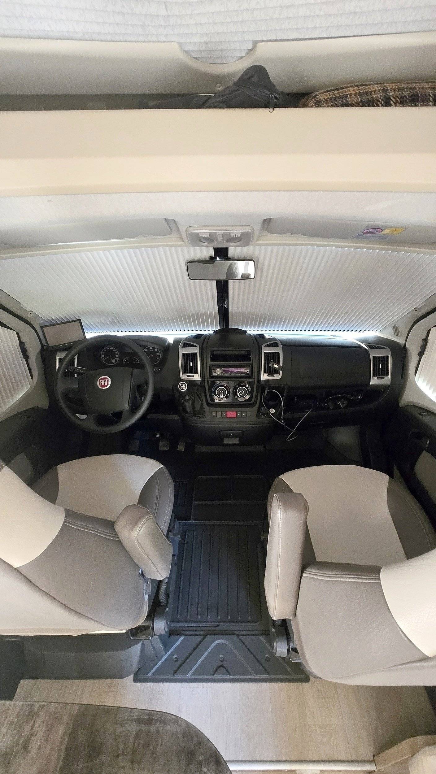 Challenger Graphite Premium
