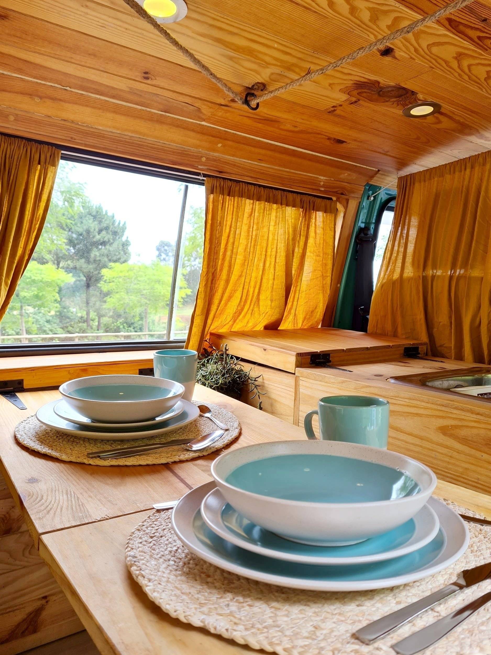 Volkswagen Transporter T4 2.4D