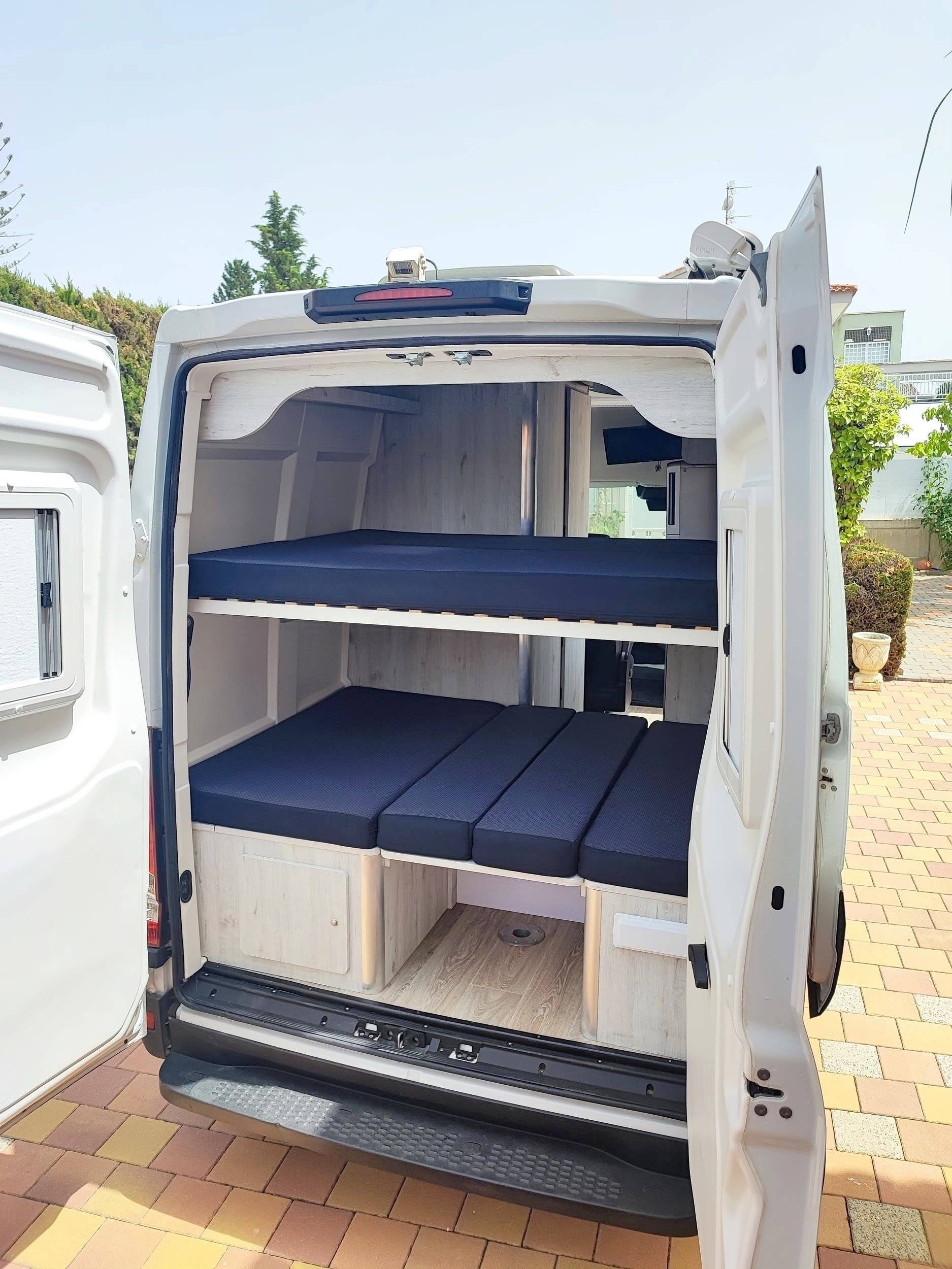 Camper Track Iveco Daily 35S16A8V,Hi-Matic,Klima,ZV,Radio BT