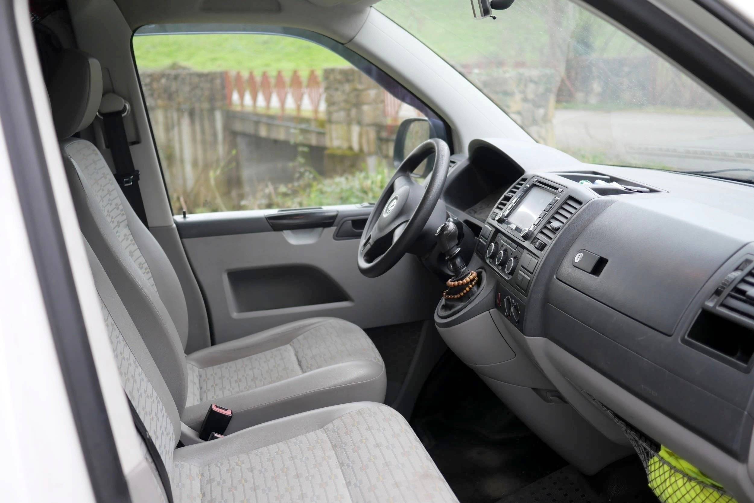 Volkswagen Transporter T5 2 l 102 ch