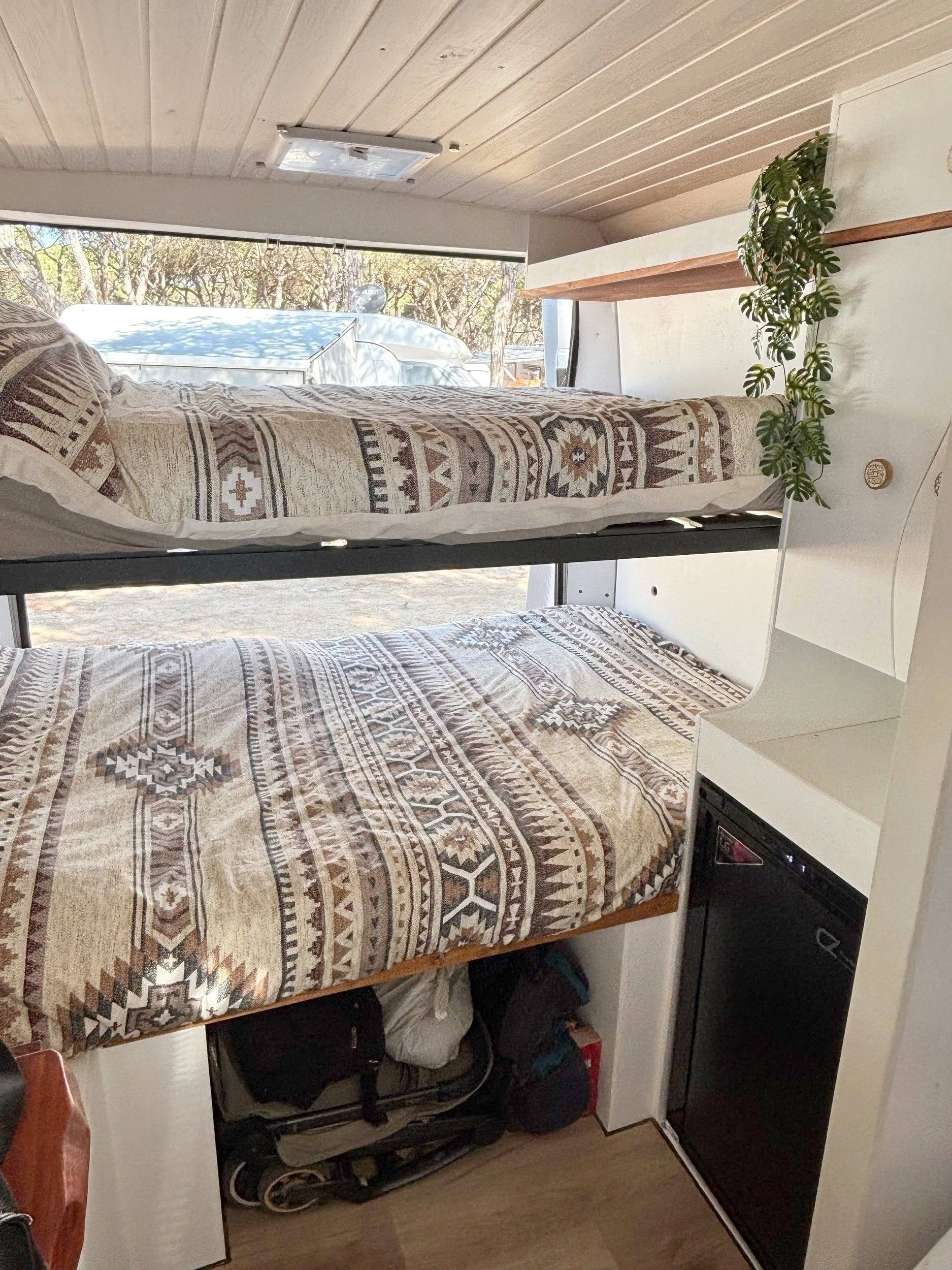 Plazas en cama Fiat Ducato 2,2 l Multijet 130 ch. - Yescapa