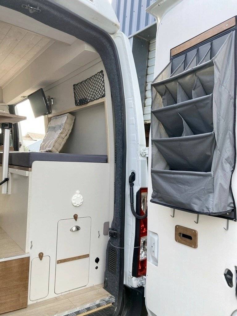 Mobilier Nomad Master 2,3 l 125 ch