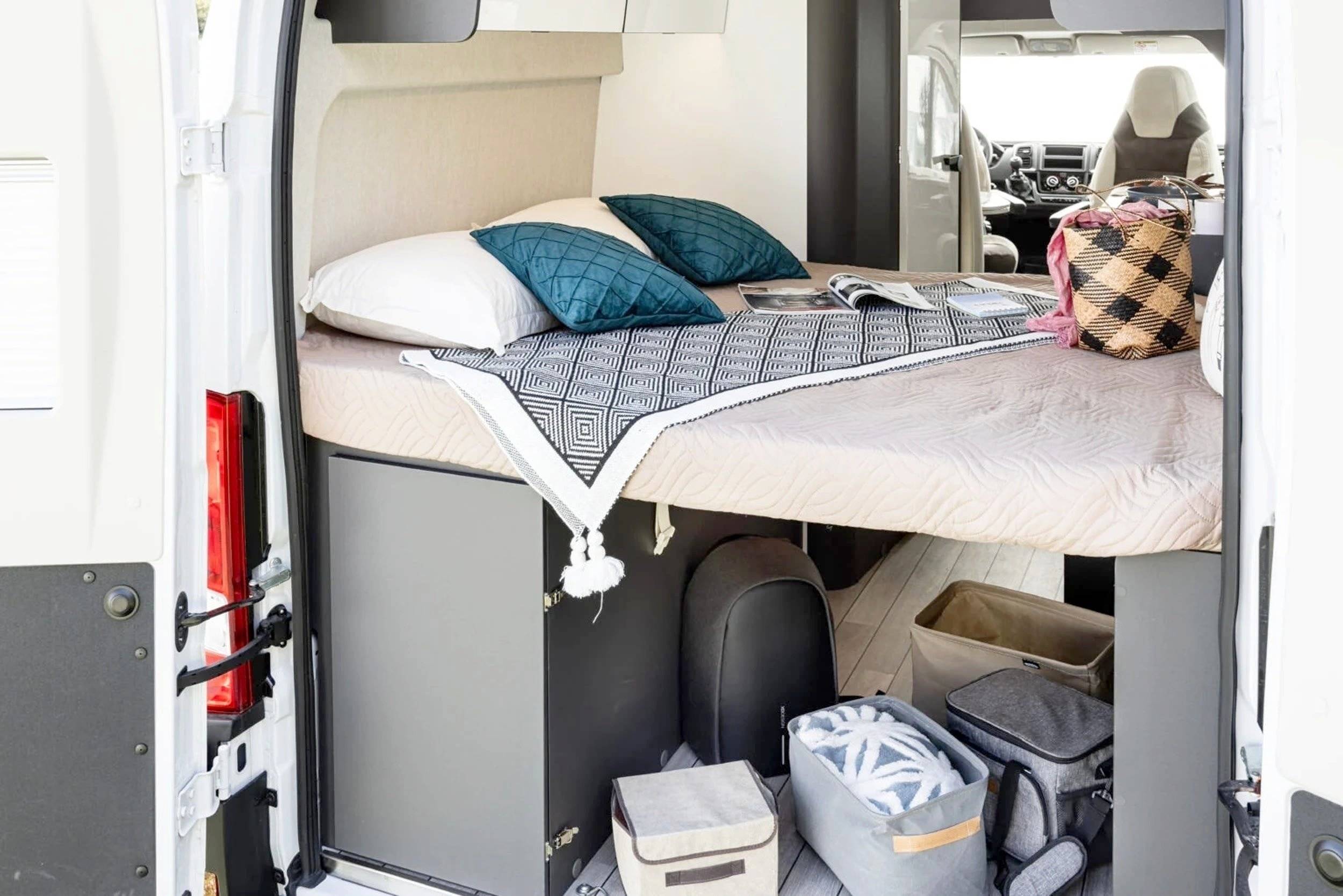 Couchages Citroën 2.2L 140CV - Yescapa