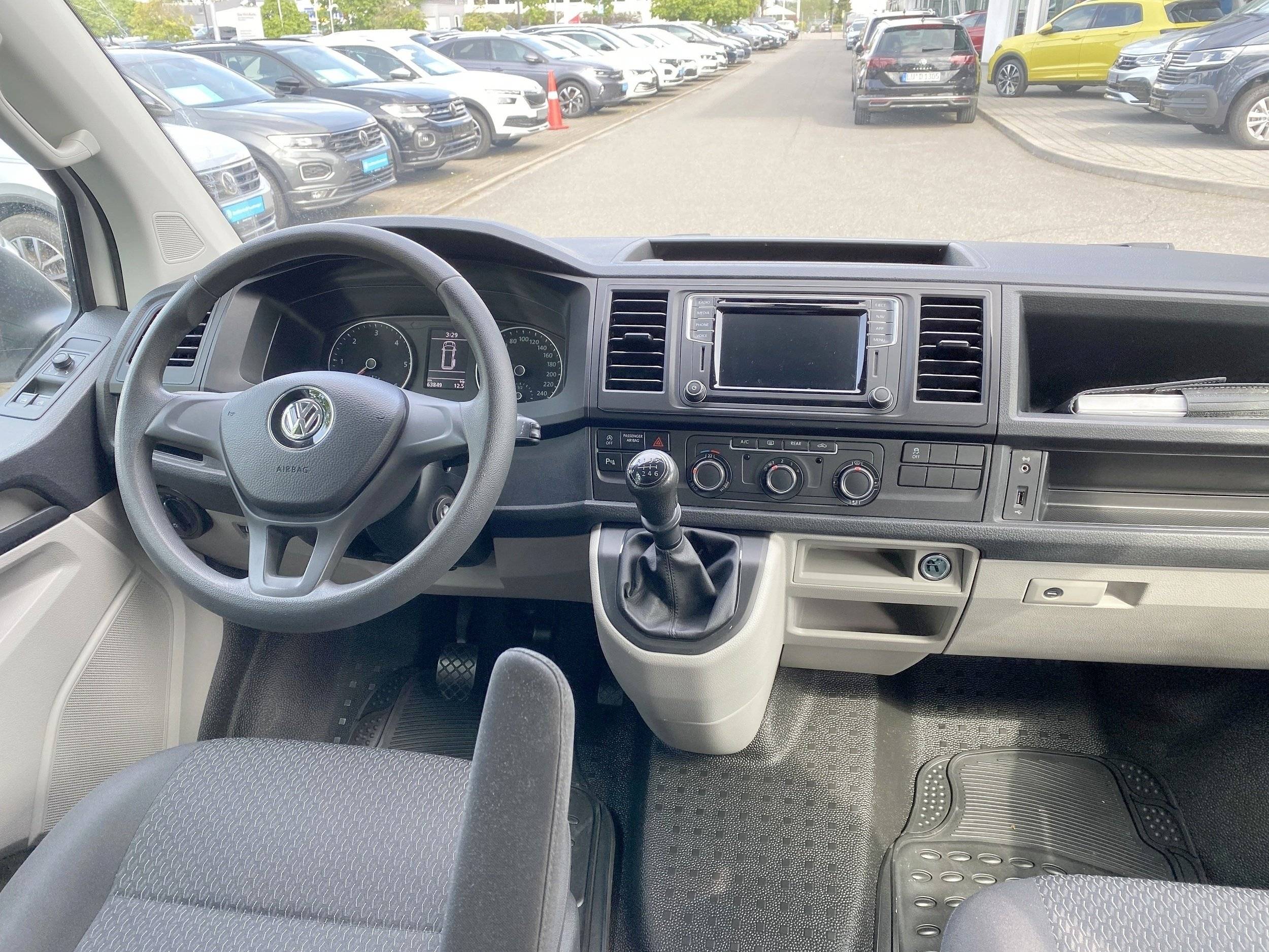 Volkswagen CARAVELLE T6.1 ORIGIN