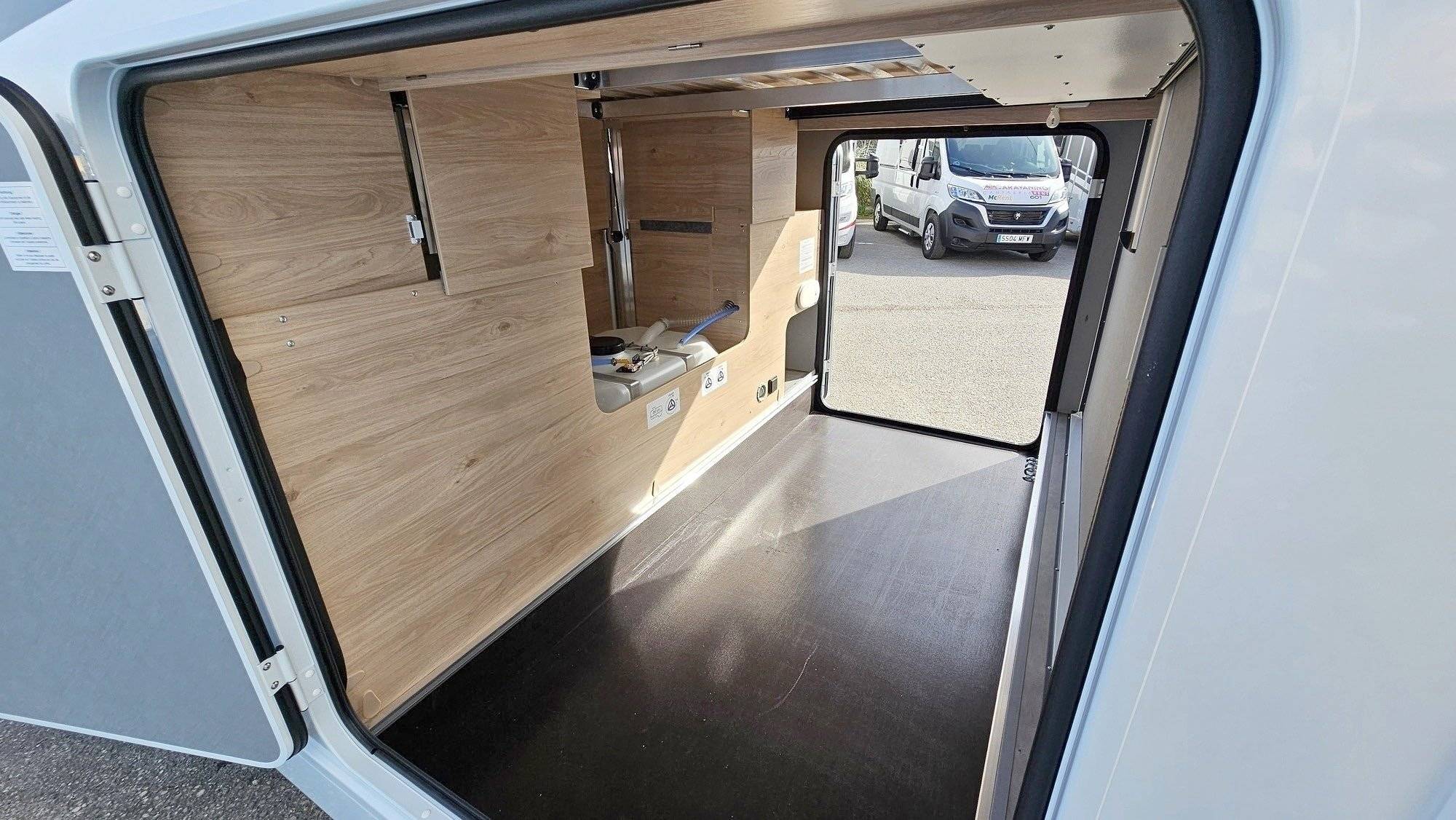 Dethleffs T 7052 DBM