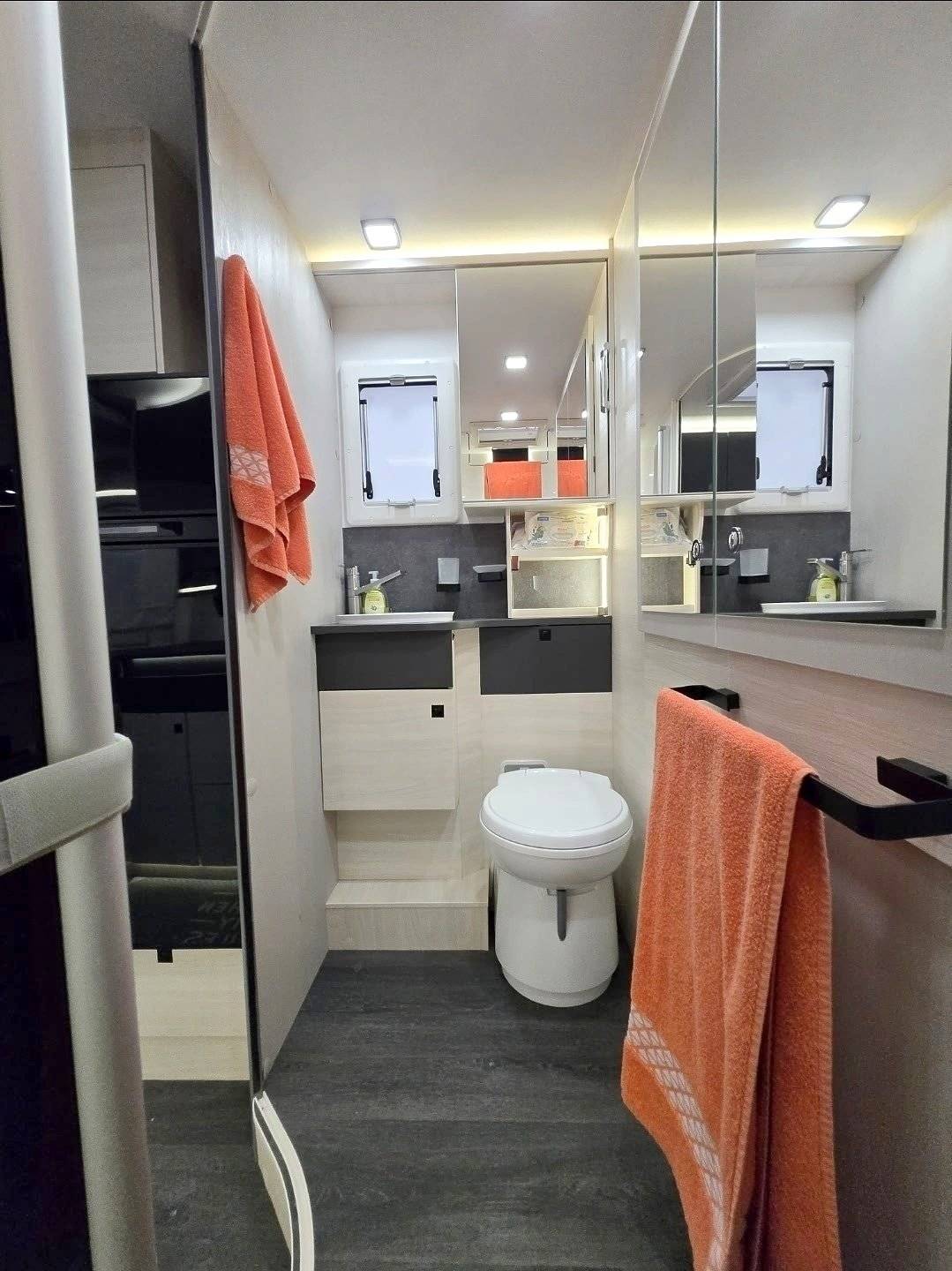 Challenger 260 GRAPHITE ULTIMATE