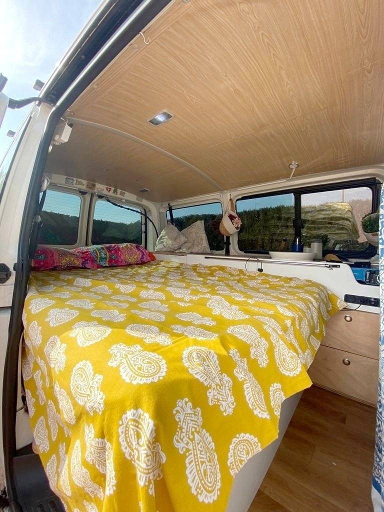 Letti Volkswagen Transporter 1.9 TDI - Yescapa