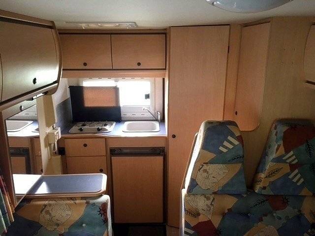 Challenger ford transit