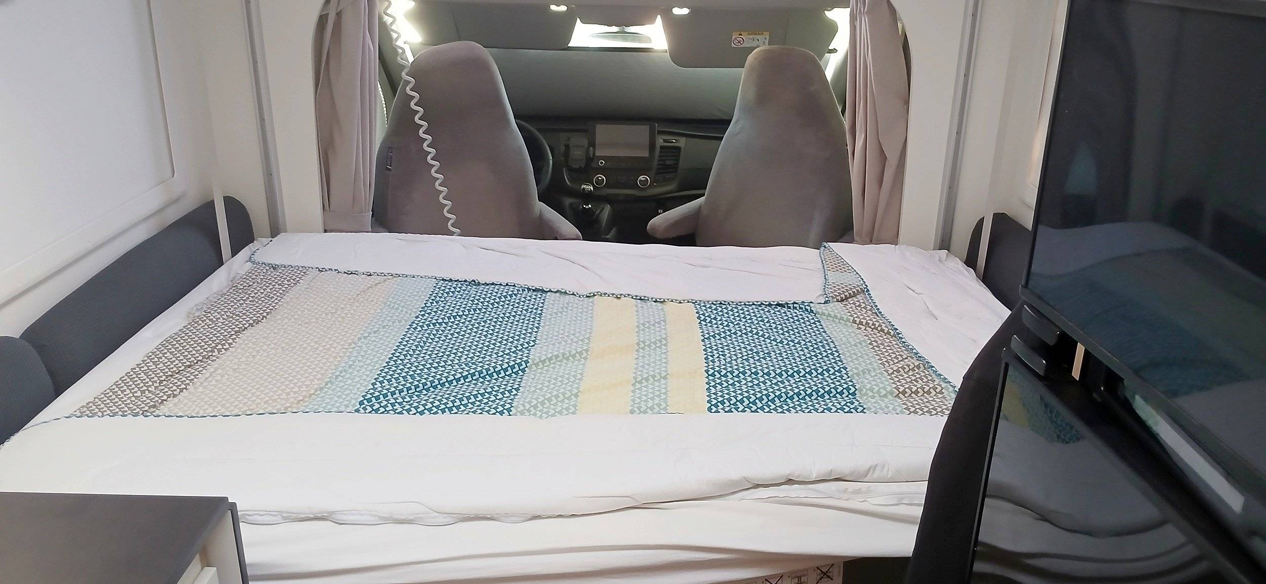 Chausson 650 First Line