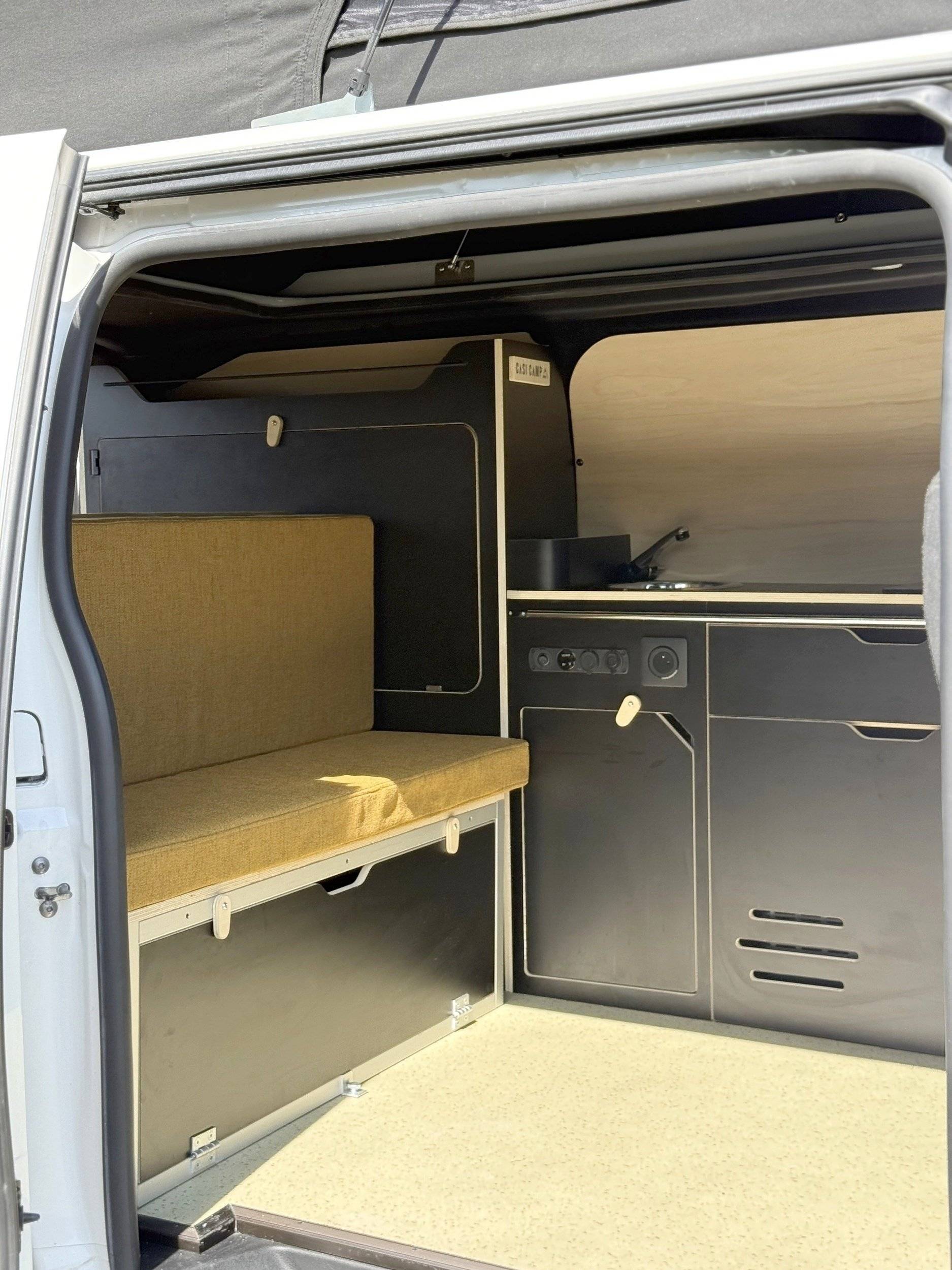 Eethoek Citroën Jumpy 2,2 l 120 ch - Yescapa