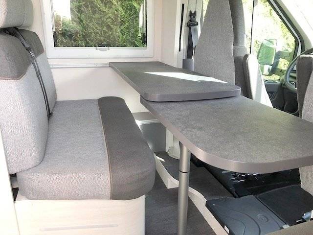 Challenger Challenger VIP C194