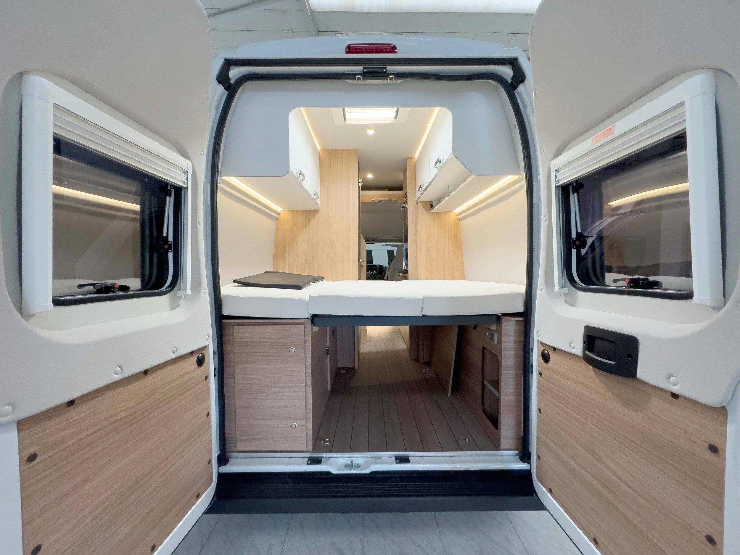 Weinsberg Carabus 600DQ Hot Edition