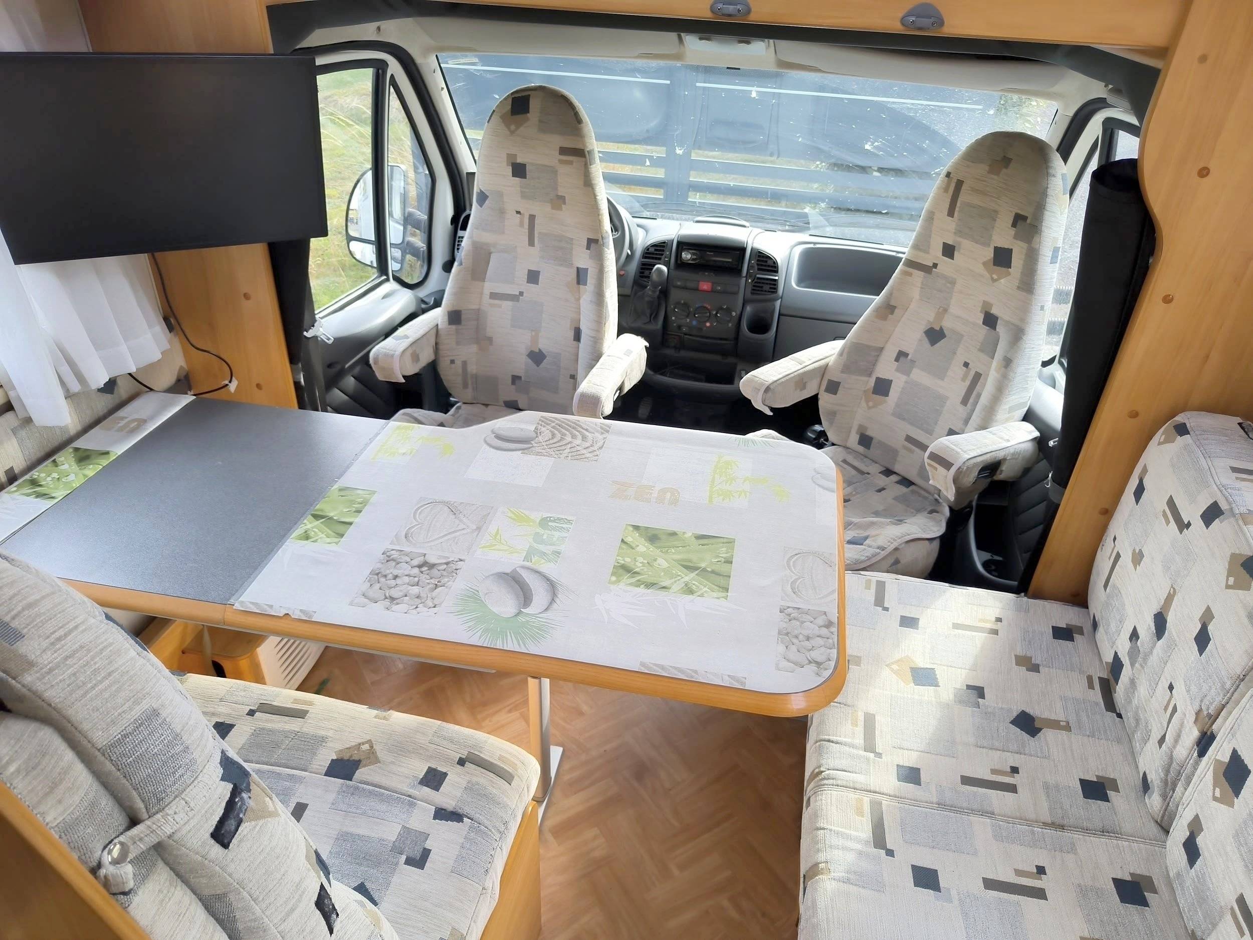 Dinette Fiat - Yescapa