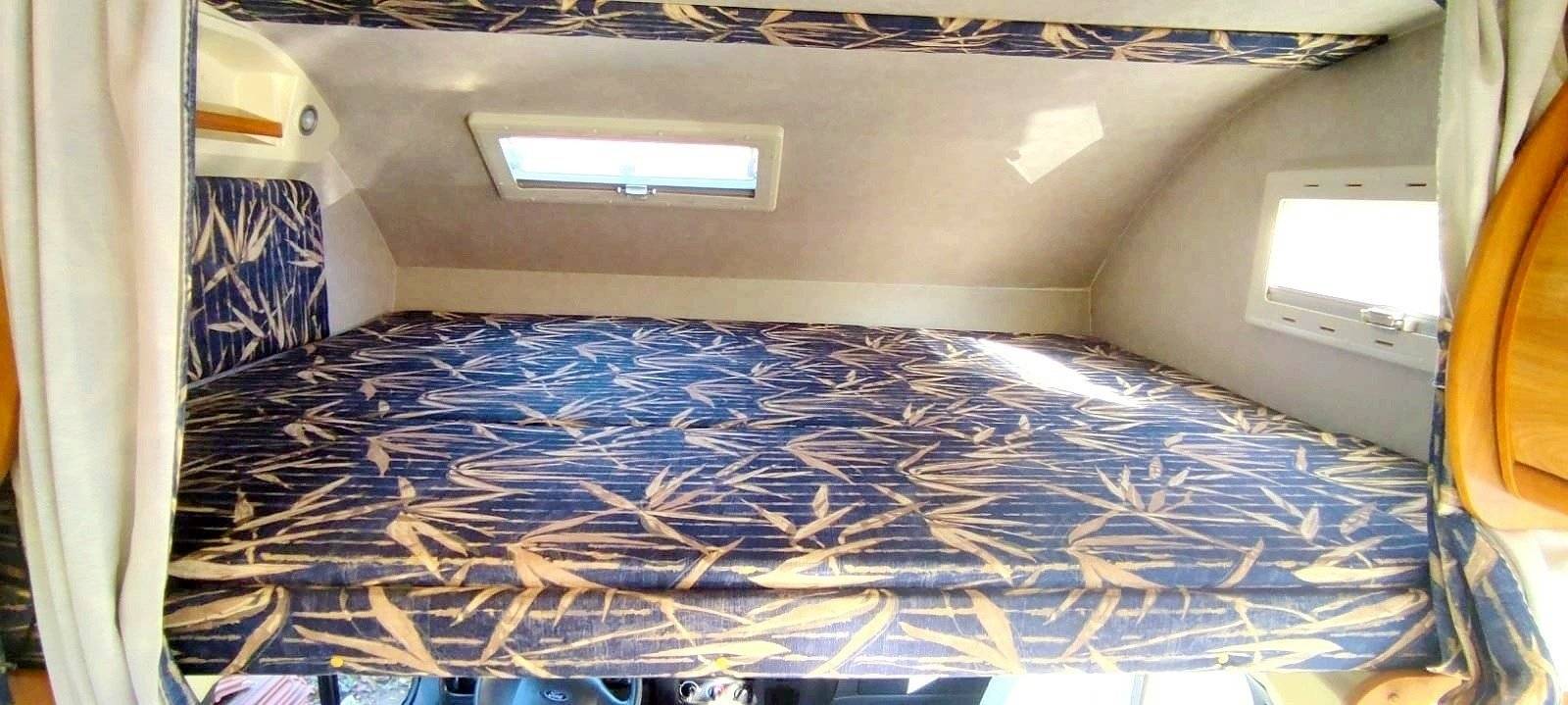 Couchages Ford ford transit - Yescapa