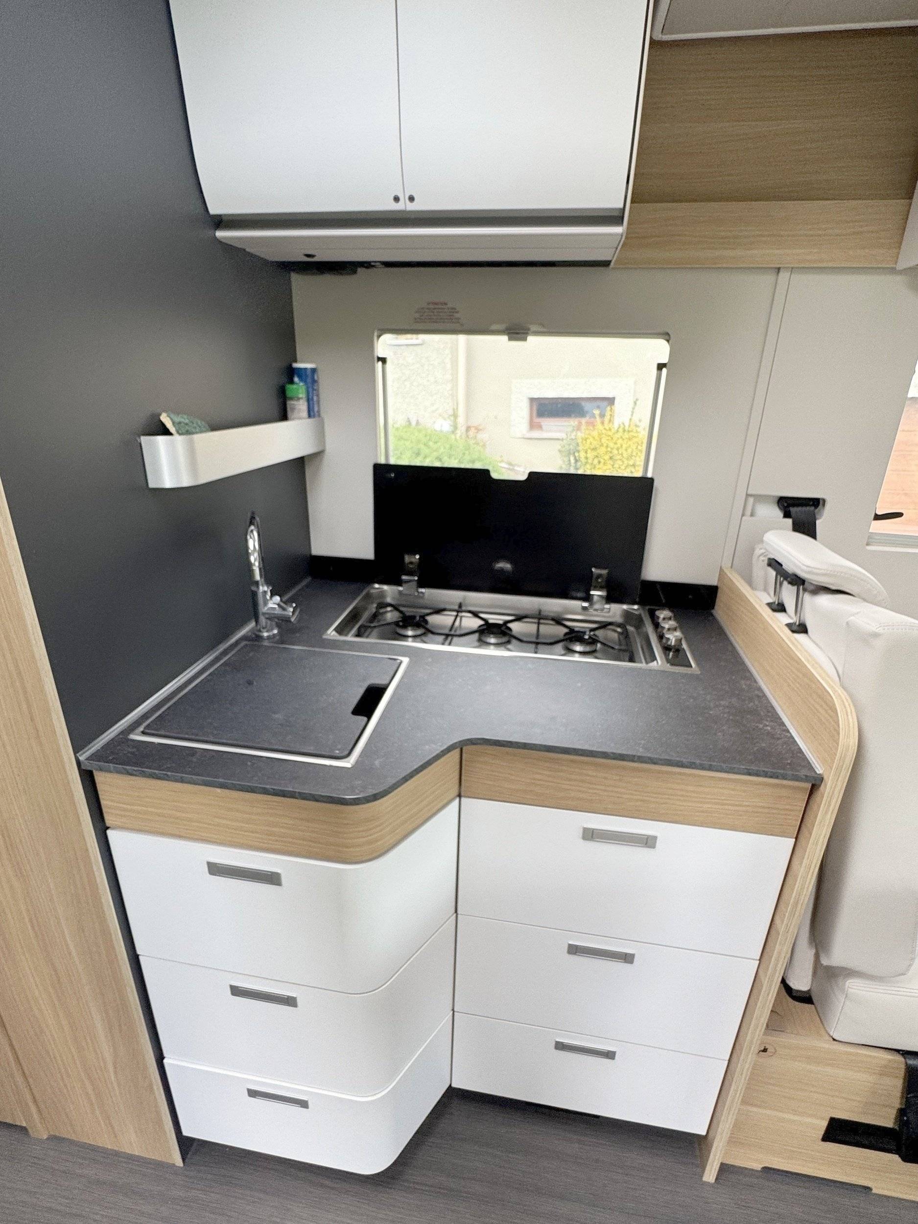 Adria MATRIX 670 DL PLUS