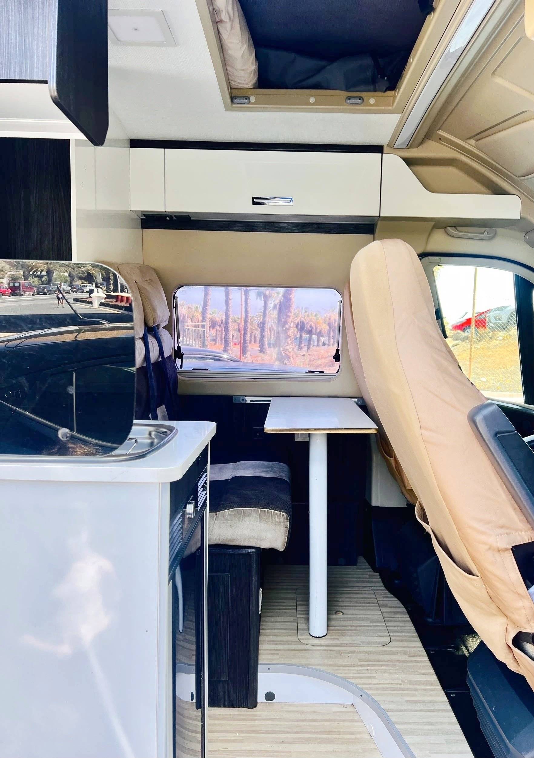 Menjador Fiat Ducato 2,3 l 140 CV - Yescapa