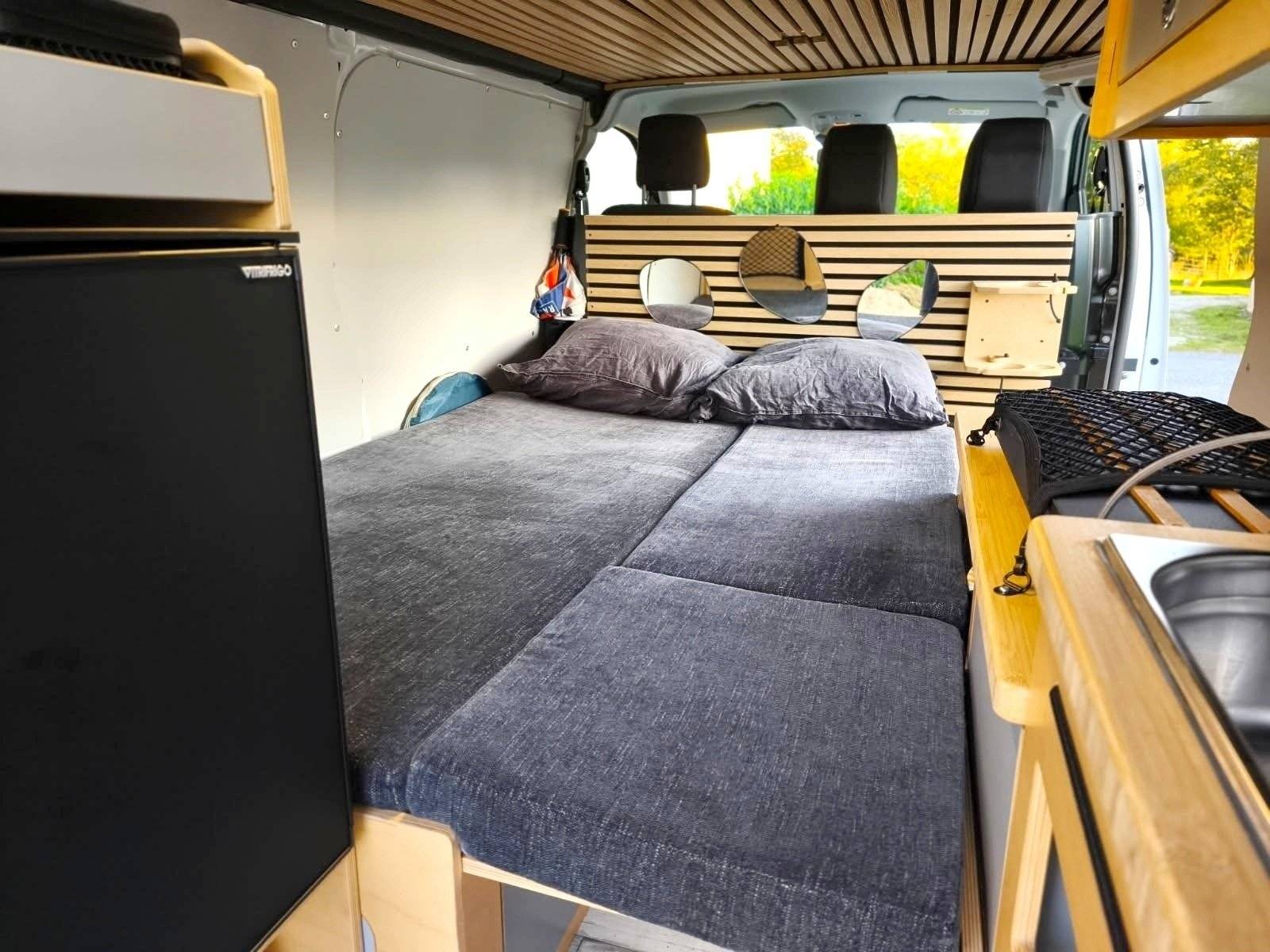 Loisirs 12 Jumpy 2l 180cv bte auto