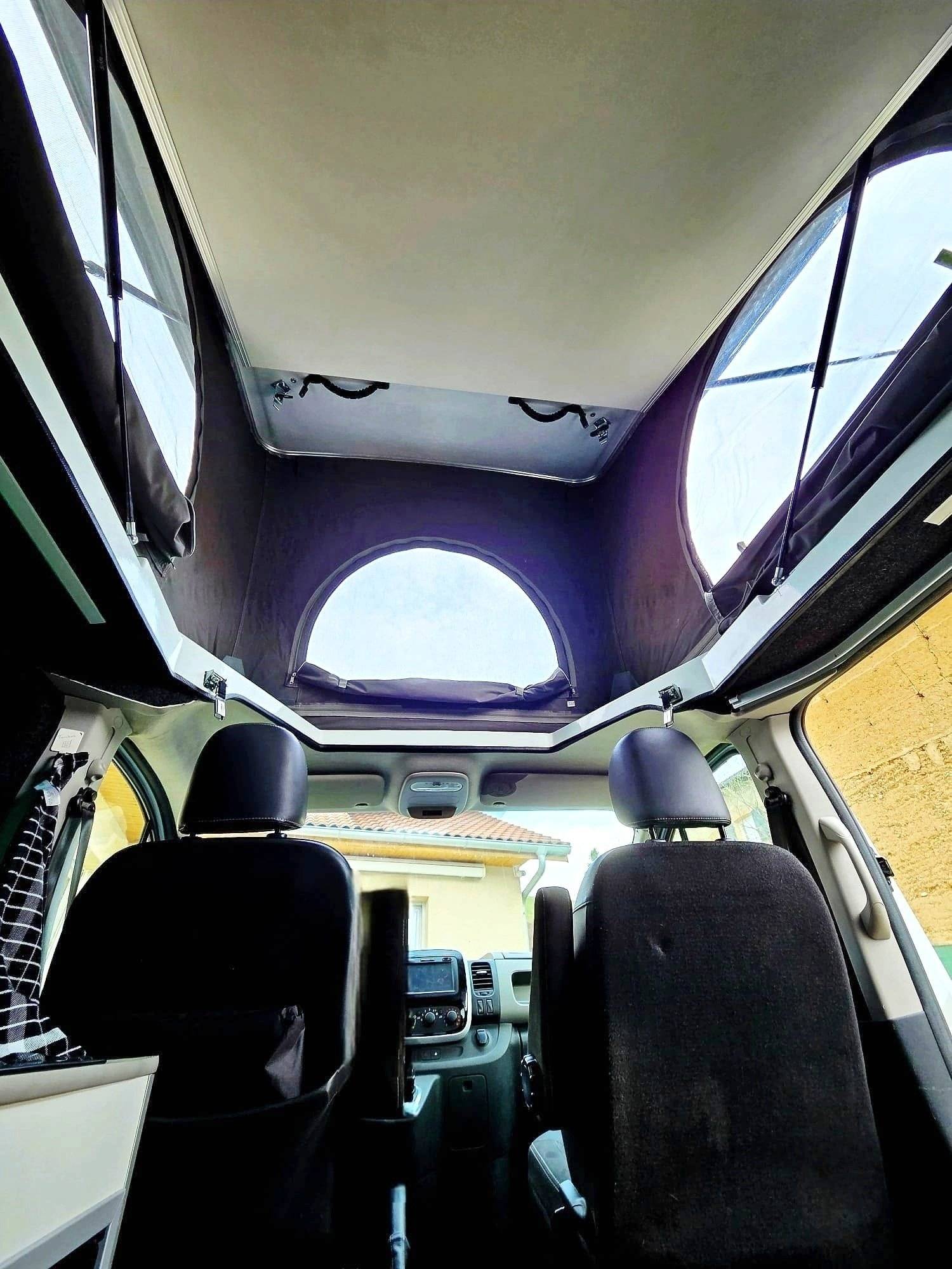 Renault Trafic Court 1,6 l DCI 120 ch