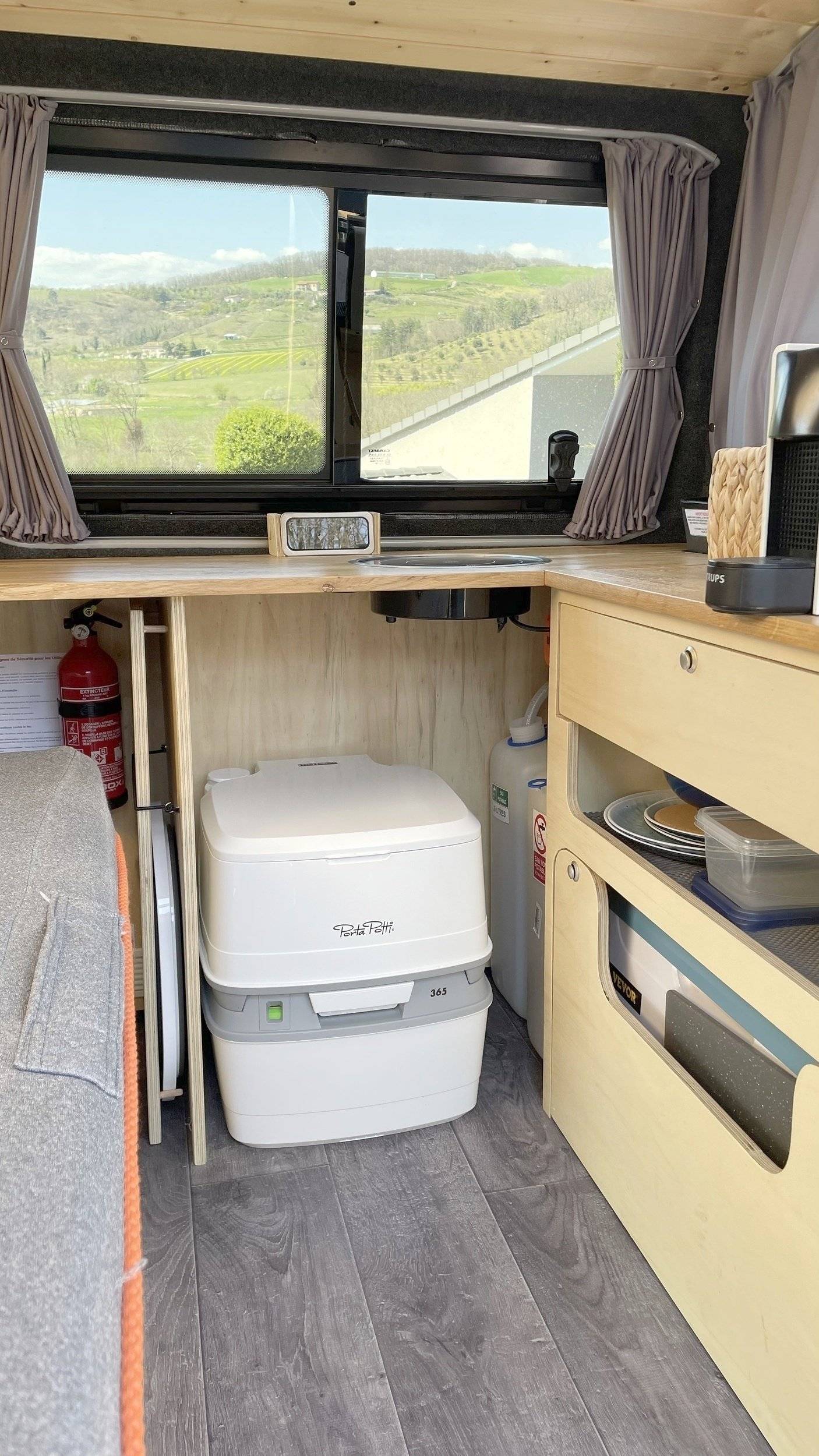 Volkswagen Transporter L2H1 2,0 l 140 ch