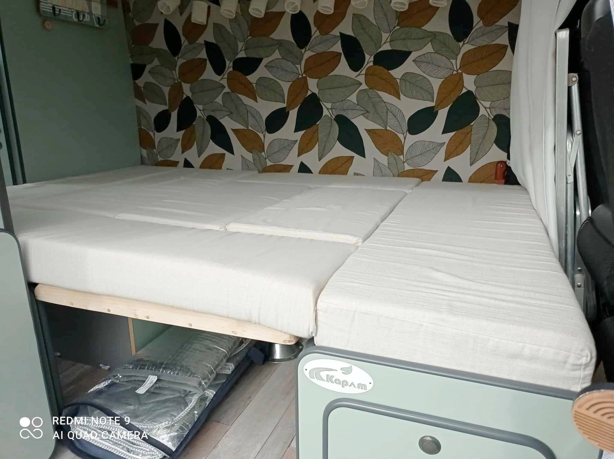 Schlafplätze Renault - Yescapa