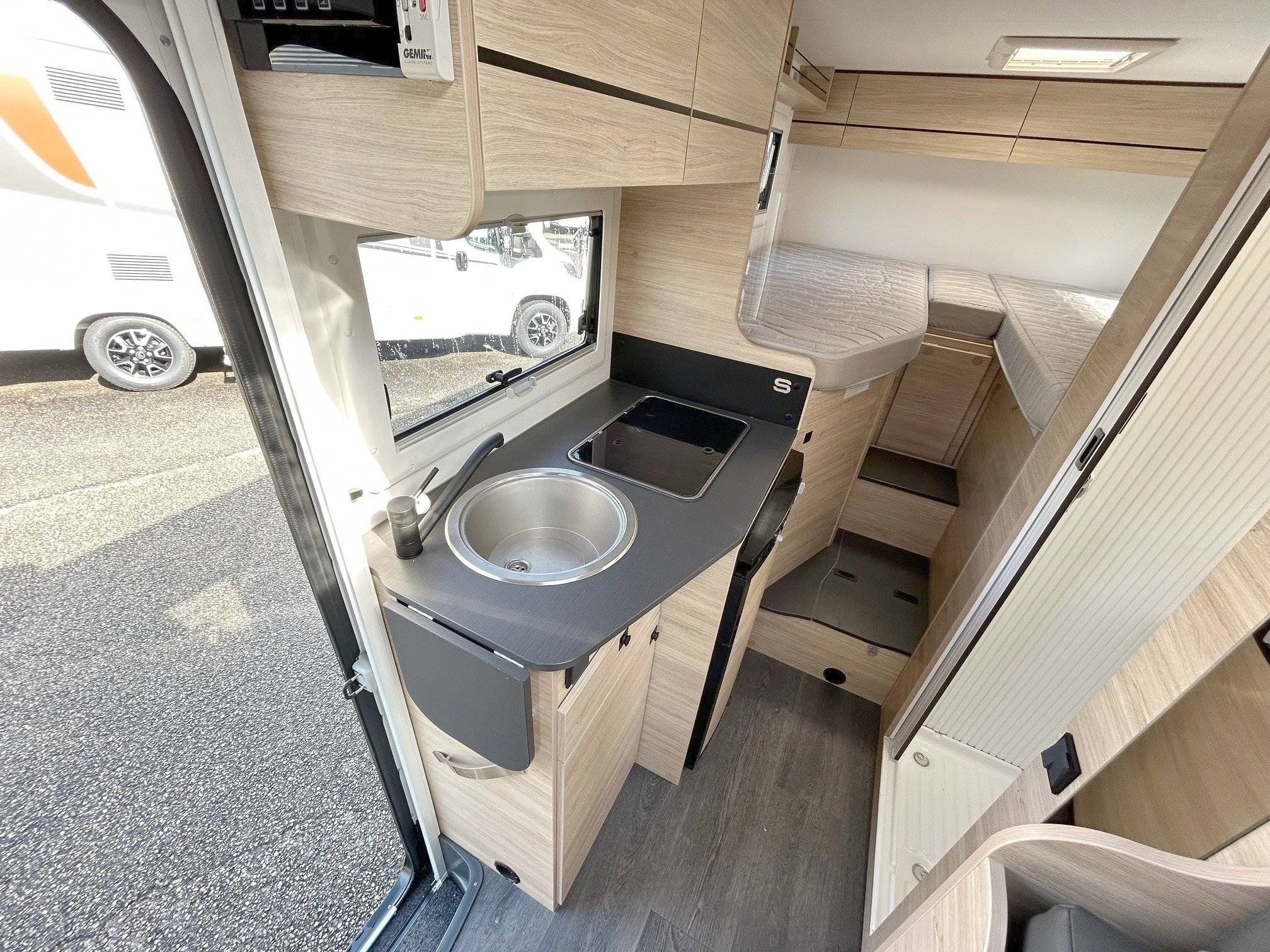 Challenger Transit 2,0 l 170 ch