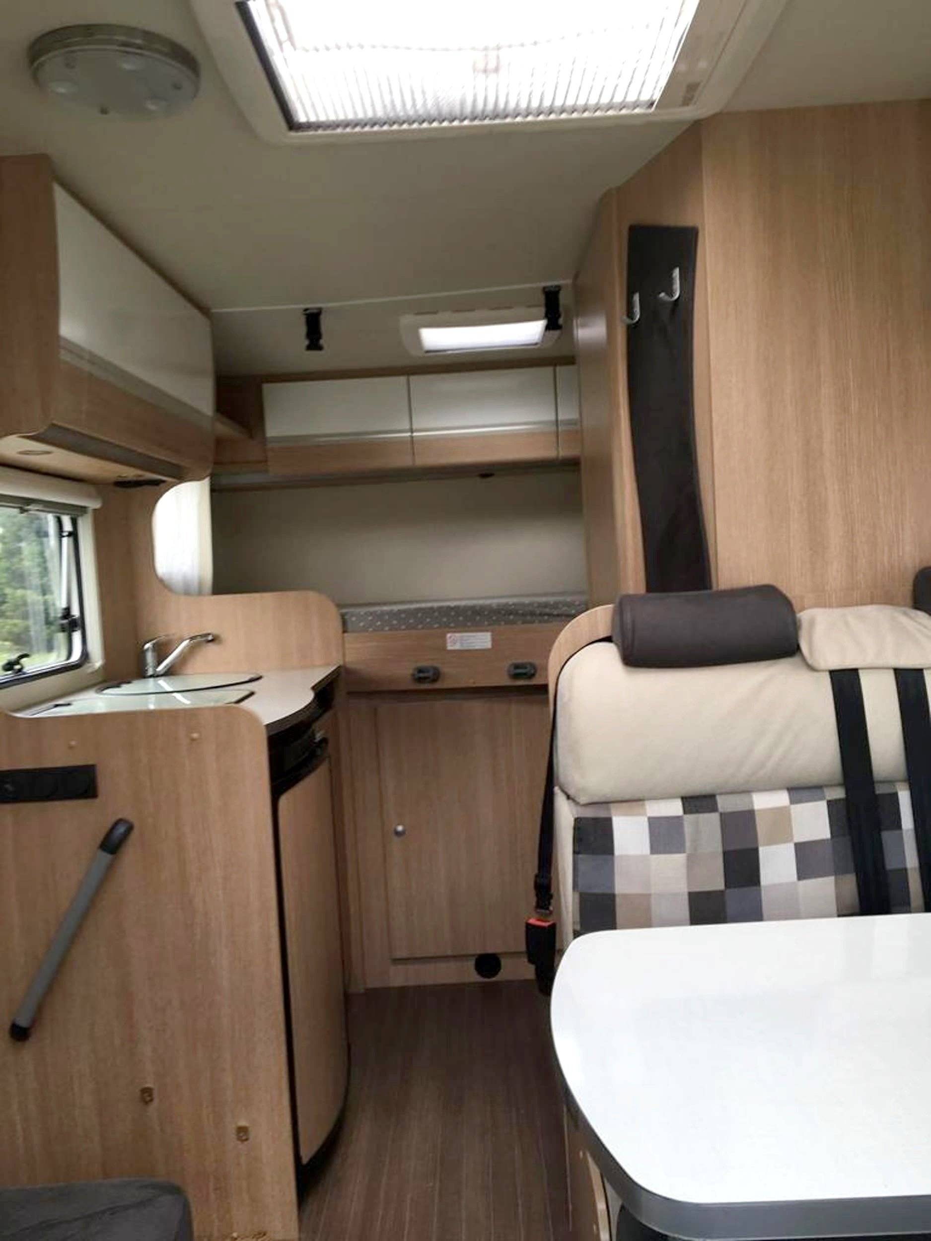 Letti Fiat Ducato 2,3 130 ch - Yescapa