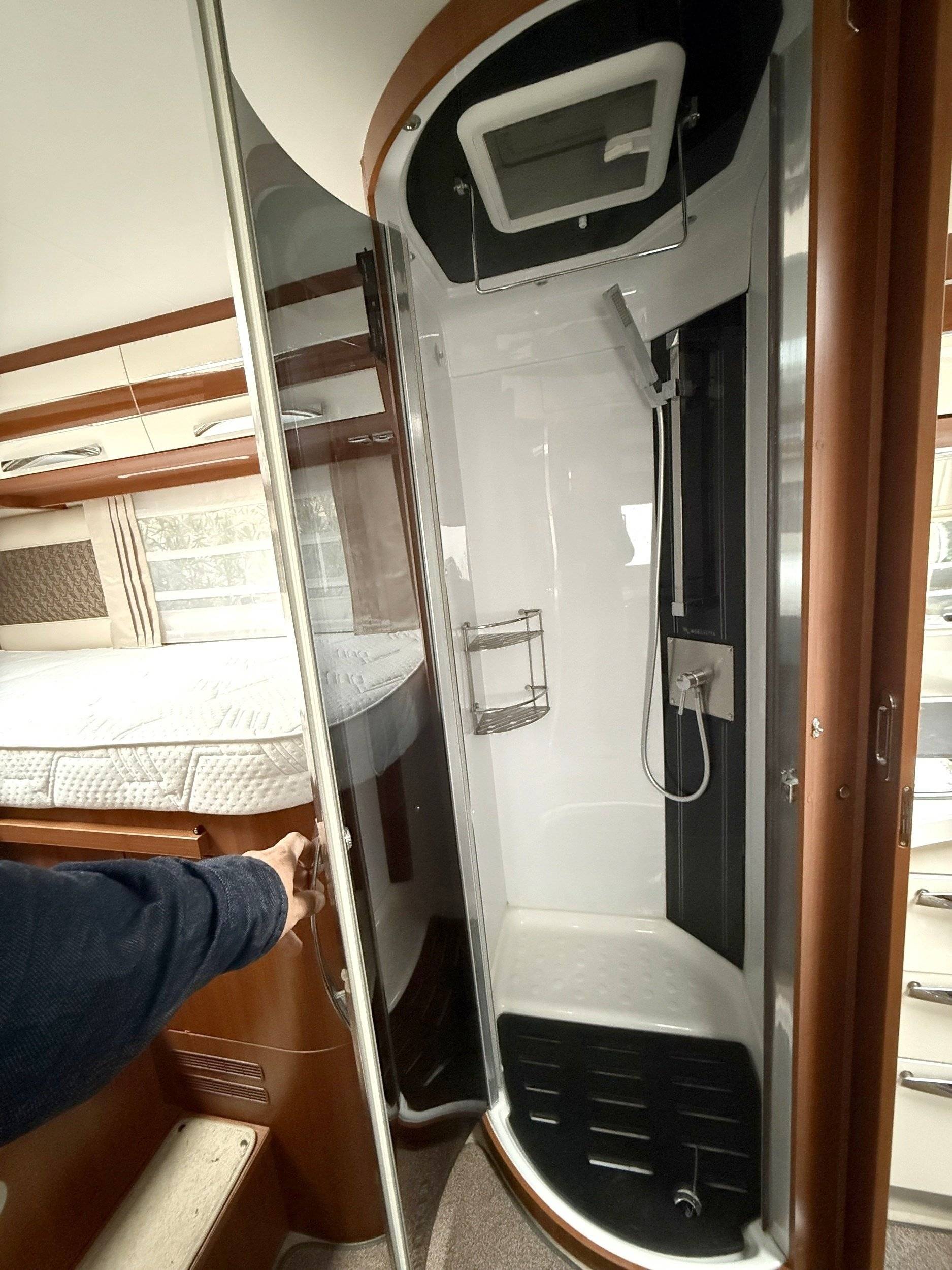 Mobilvetta mobilvetta kline yacht mh85