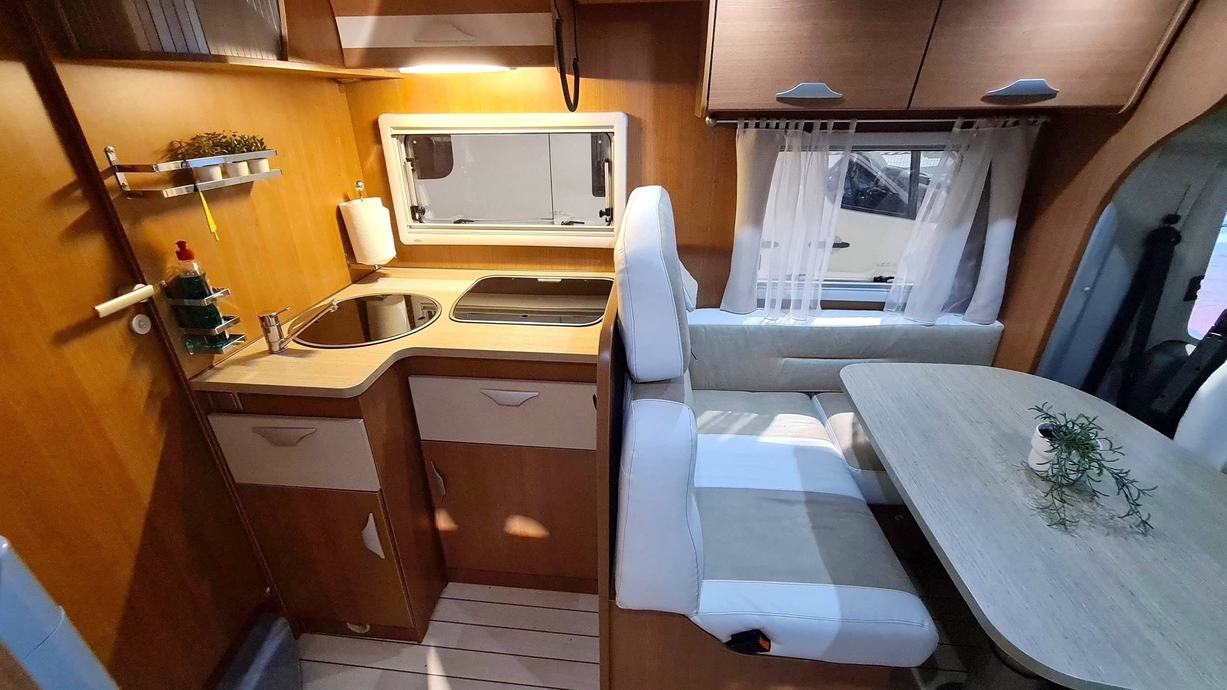 Pilote P736  aventura