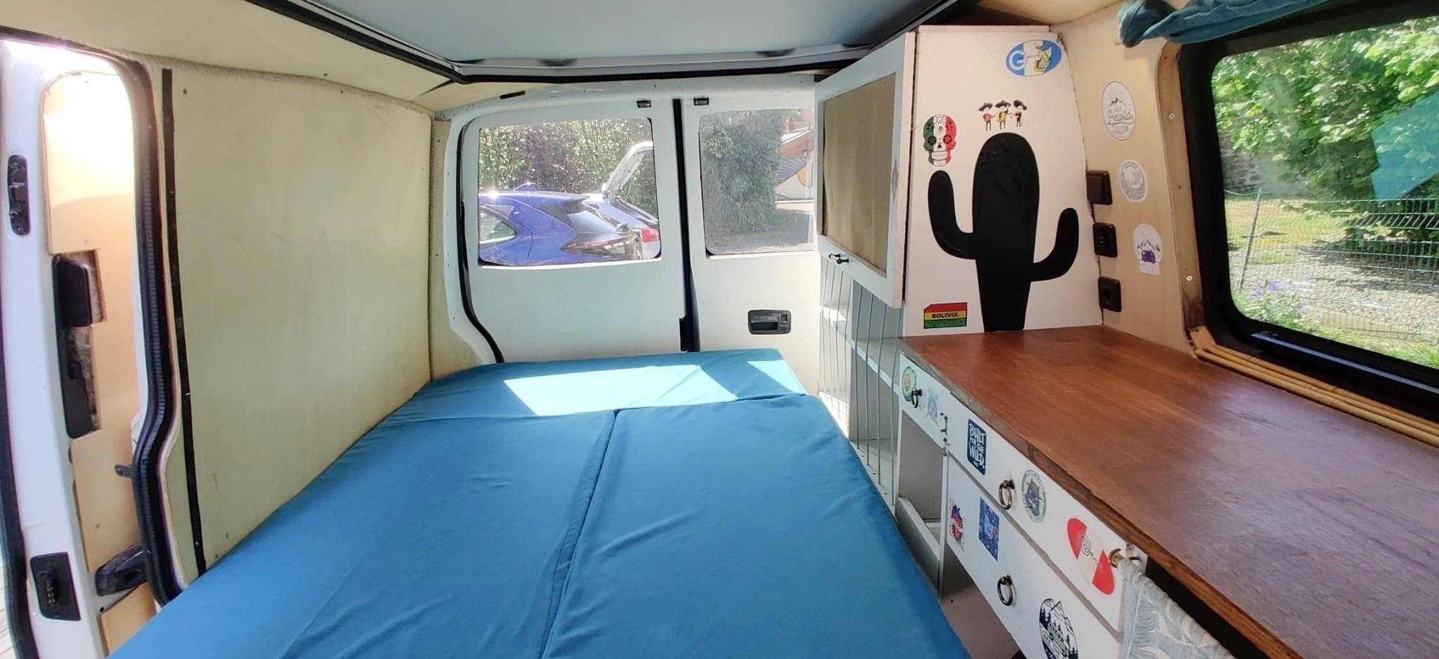 Berth Volkswagen - Yescapa