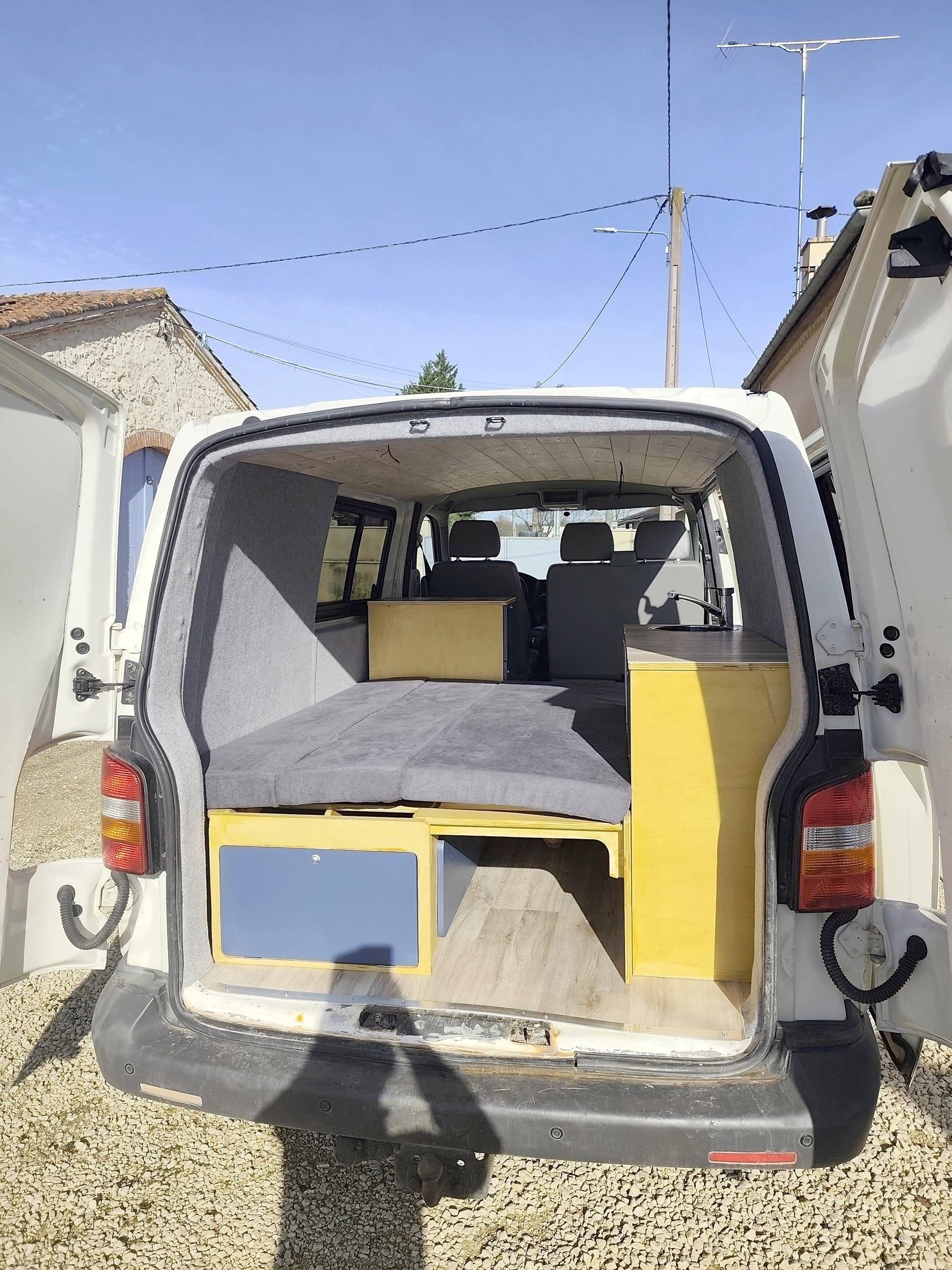 Volkswagen T5 1,9 l 102 ch