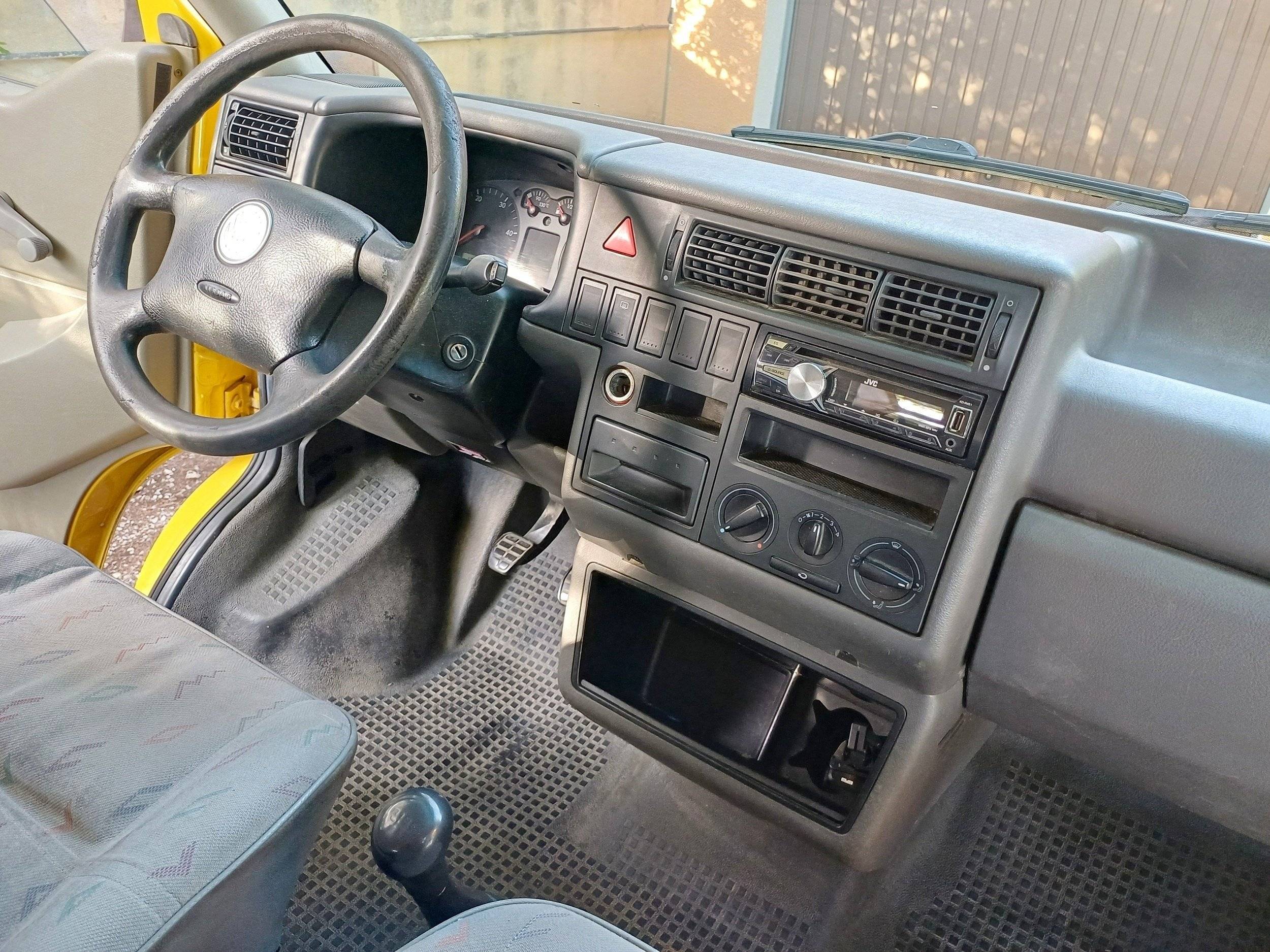Volkswagen T4