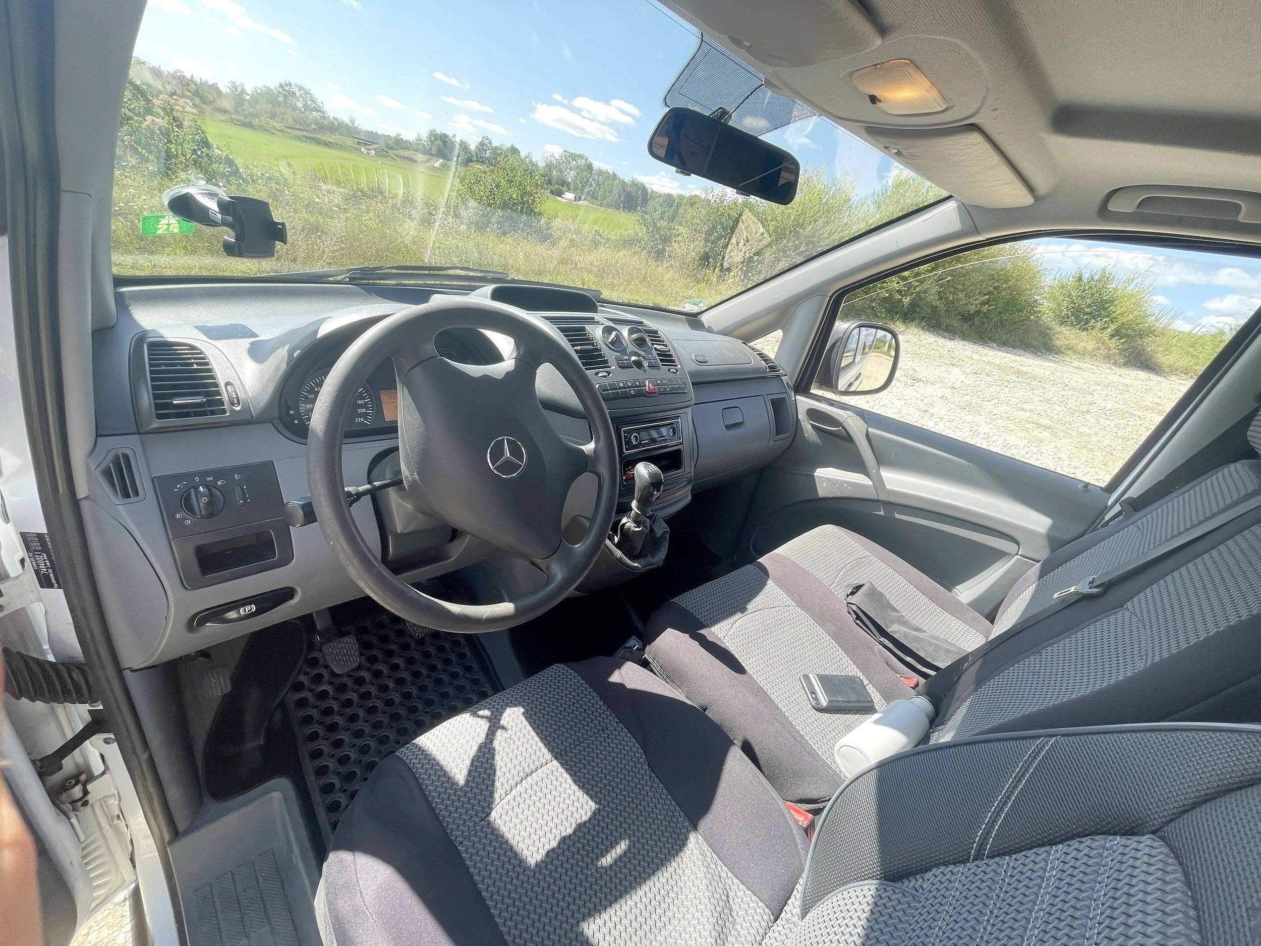 Poste de conduite Mercedes Mercedes vito - Yescapa
