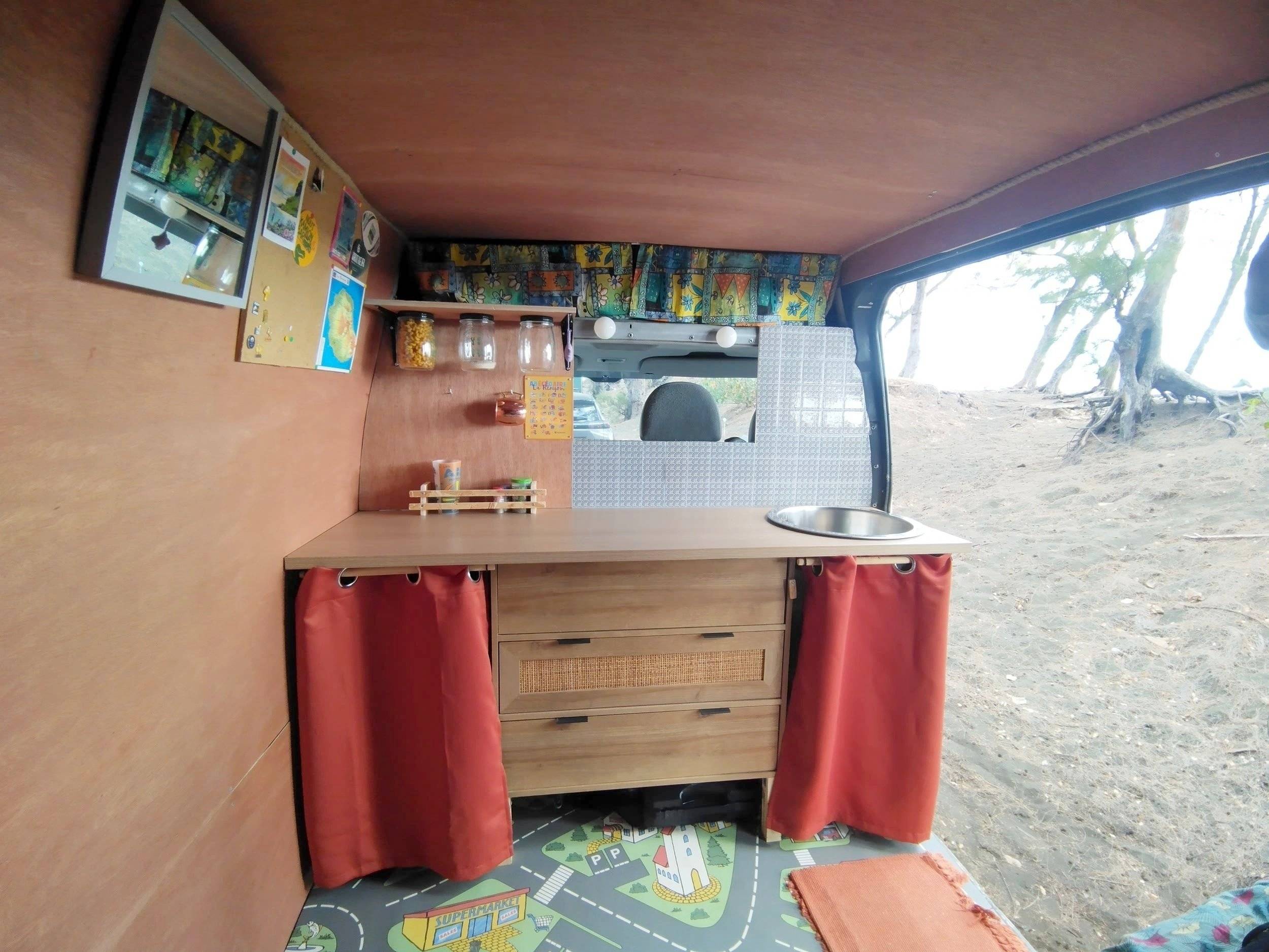 Coin cuisine Ford Transit - Yescapa