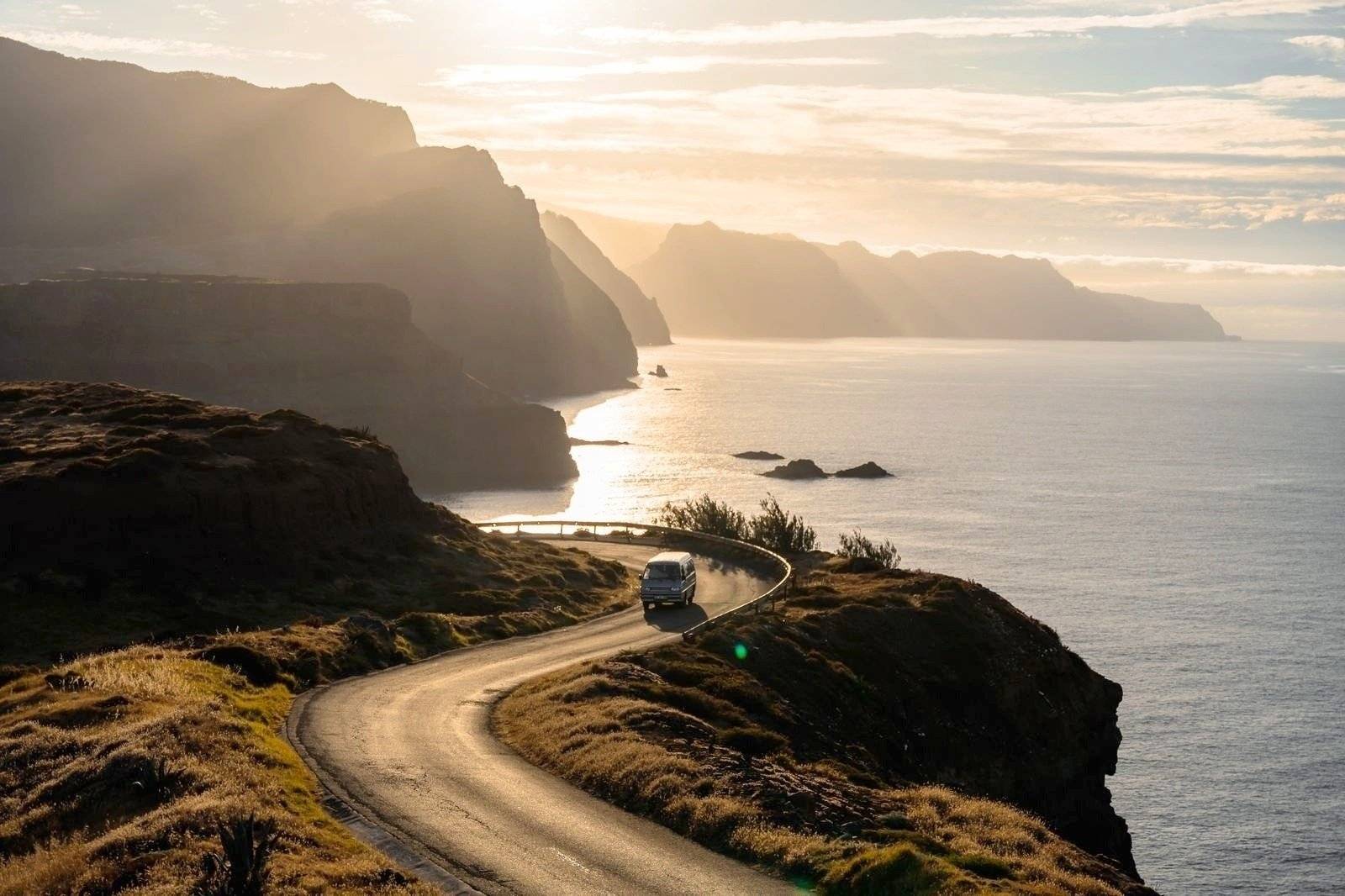 TOYOTA AUSTRALIAN CAMPER