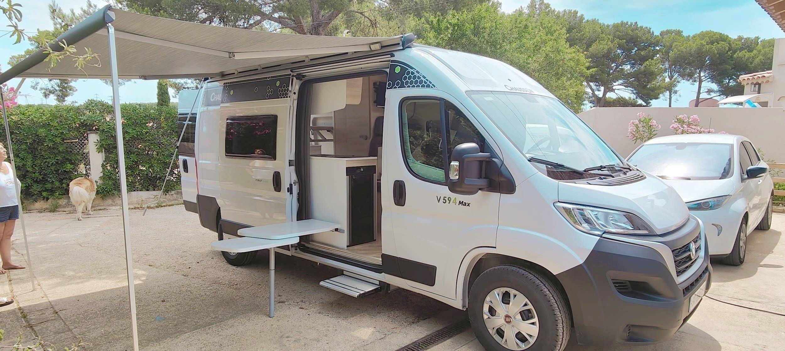 Front view from 3/4 Fiat FIAT DUCATO 2.2L 140ch - Yescapa