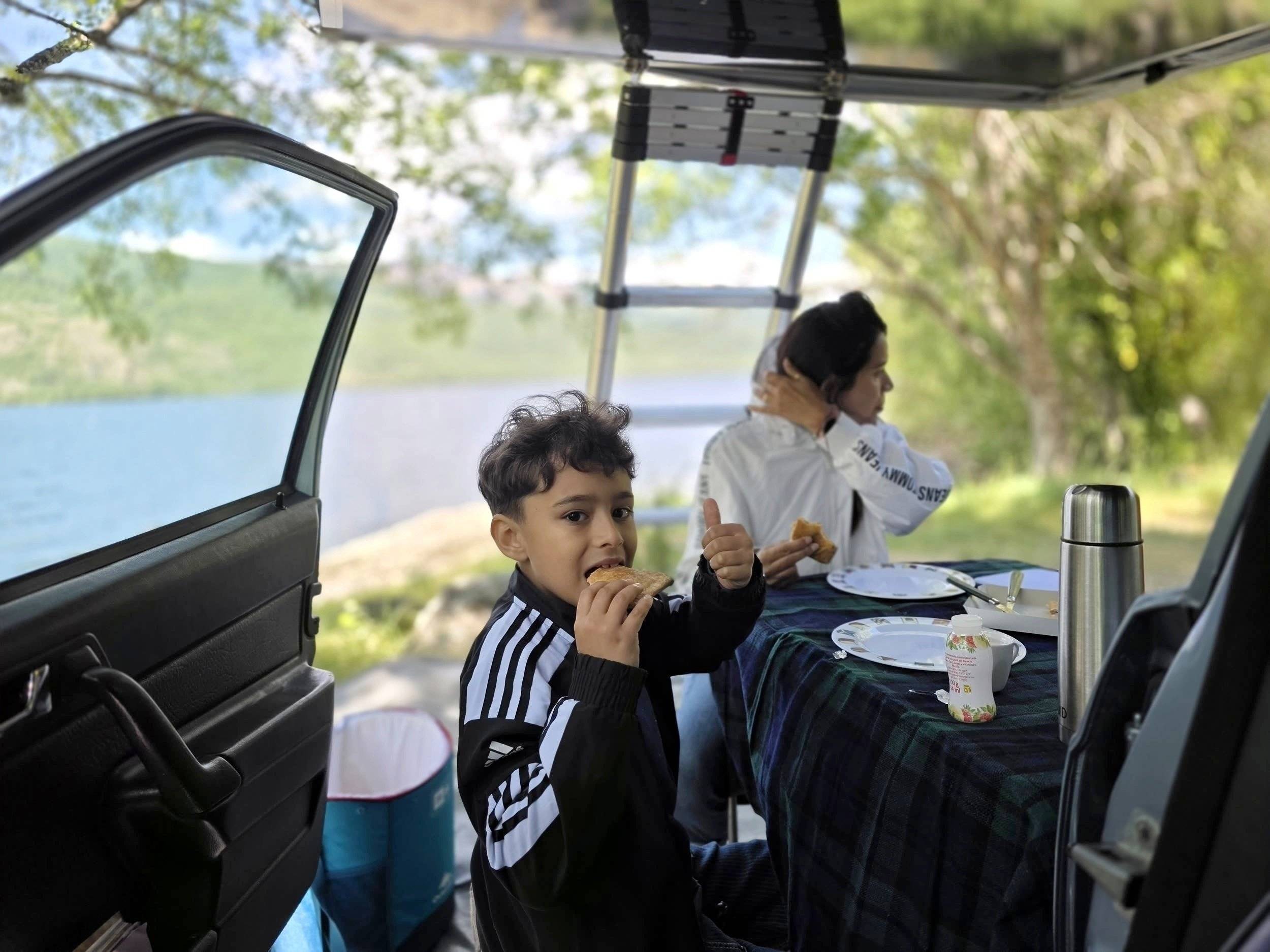 Classic Mercedes Rooftop Tent Adventure Portugal /Spain