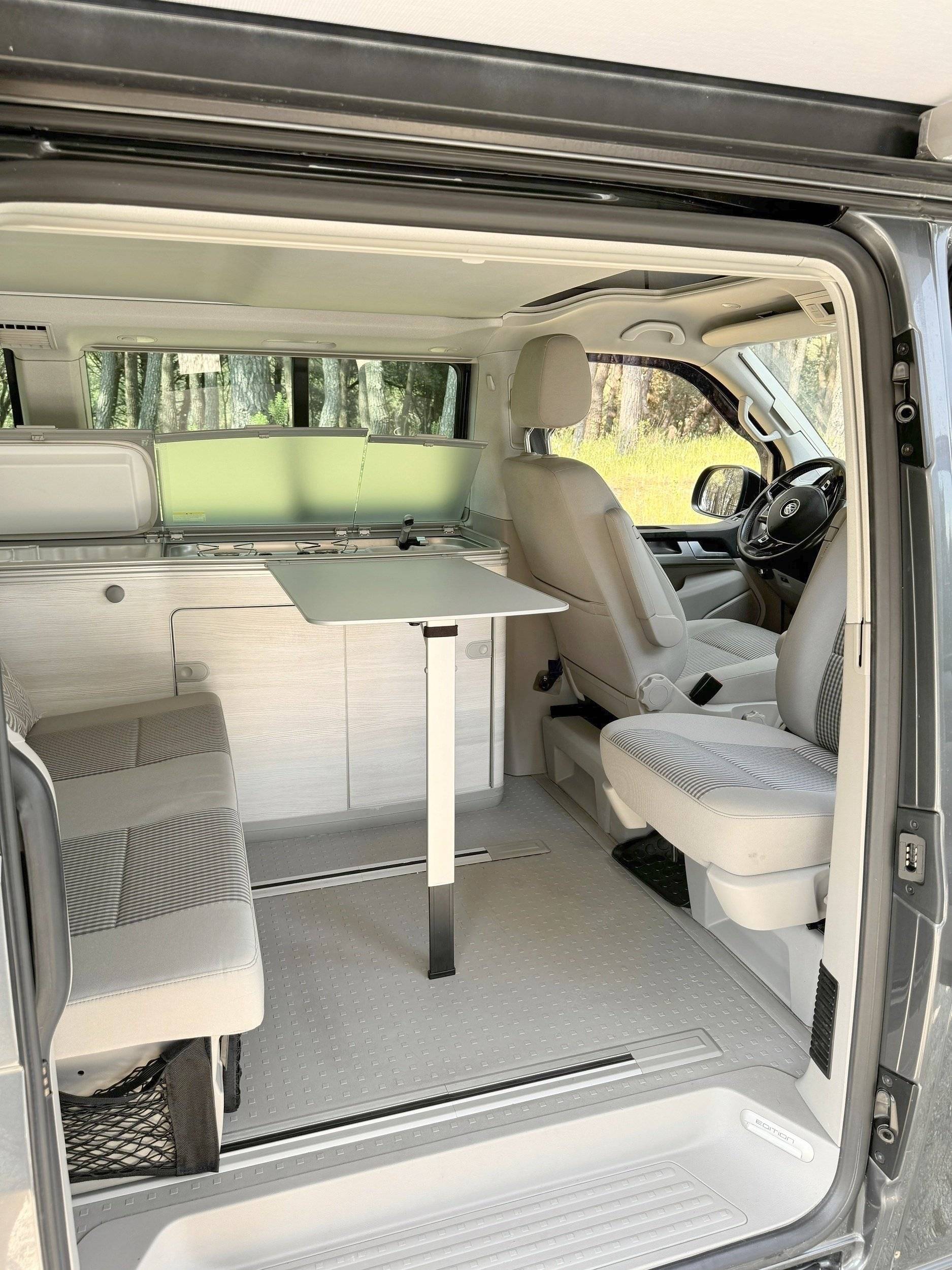 Volkswagen California Coast