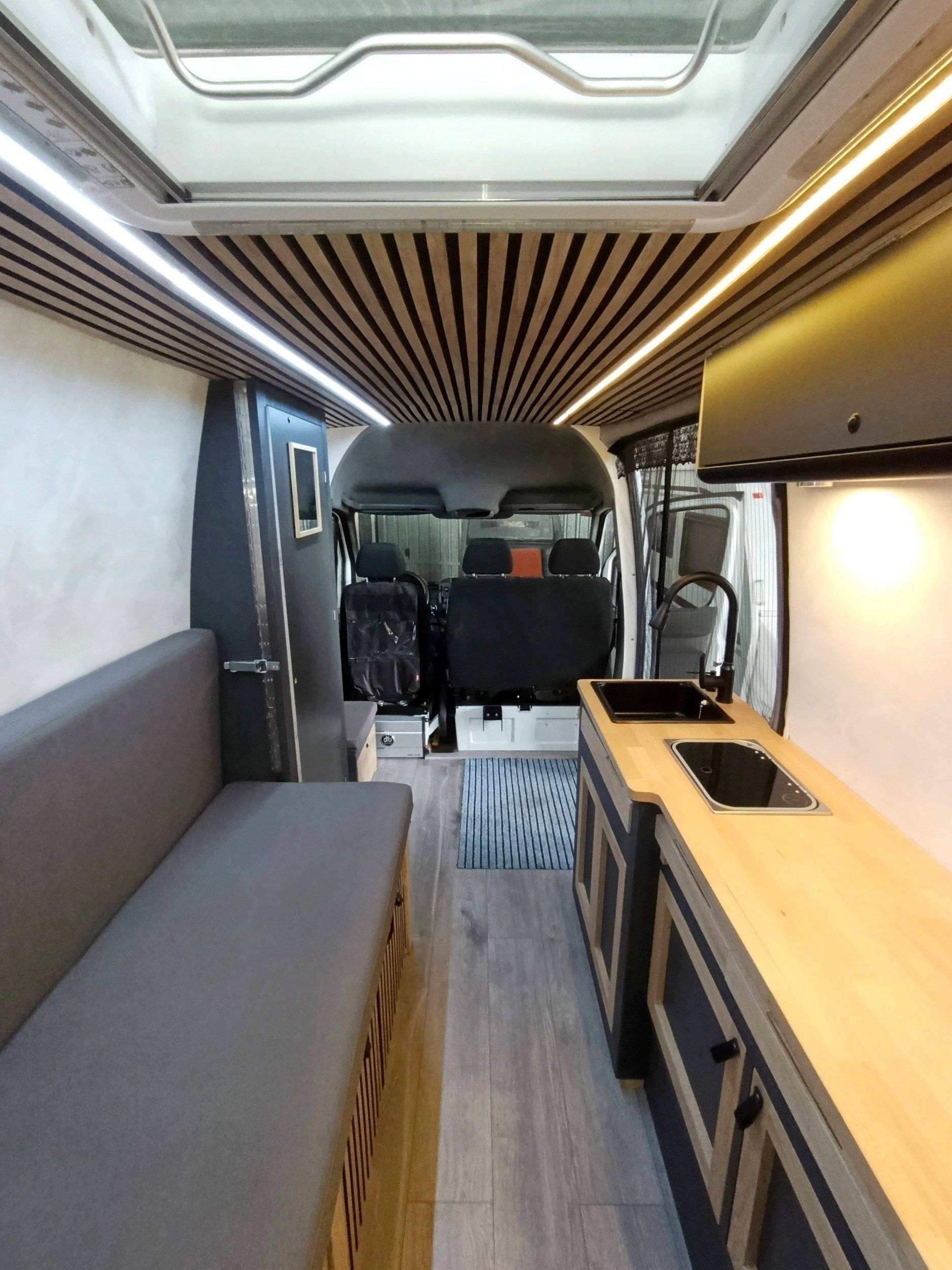 Mercedes Benz  Mercedes Sprinter